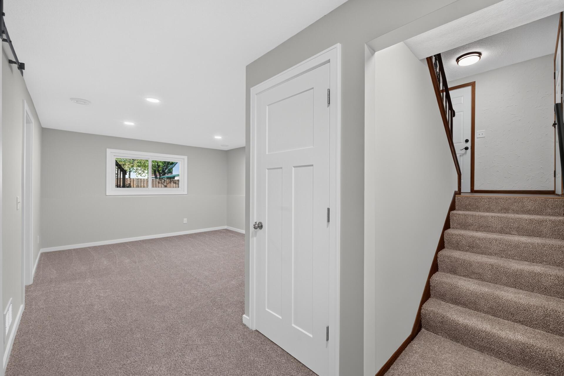 View of Residential at 7401 James Avenue, Brooklyn Park MN 55444, Brooklyn Park (32 of 50) - Mike Wilen | Minnesota Team Real Estate