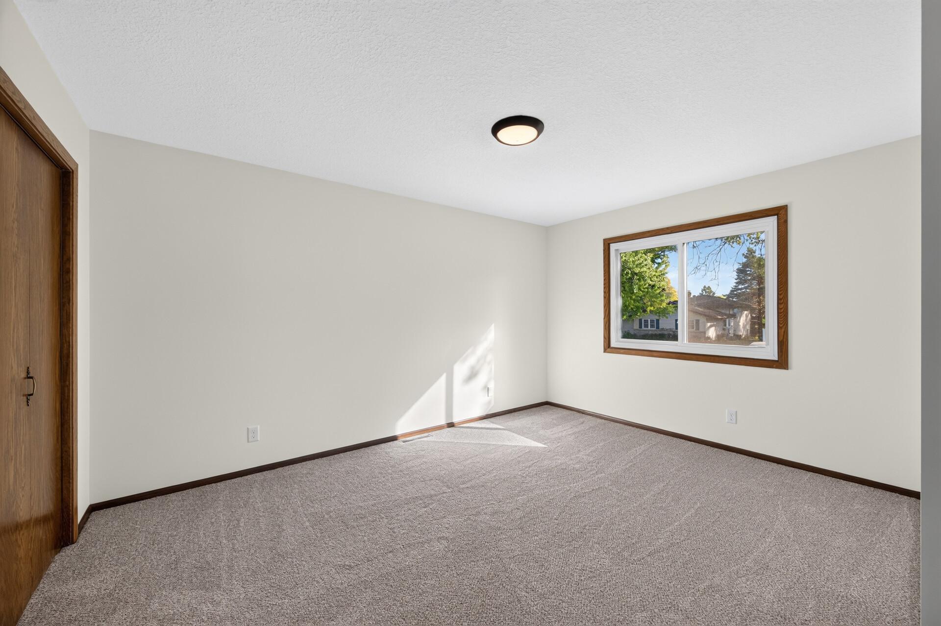 View of Residential at 7401 James Avenue, Brooklyn Park MN 55444, Brooklyn Park (19 of 50) - Mike Wilen | Minnesota Team Real Estate