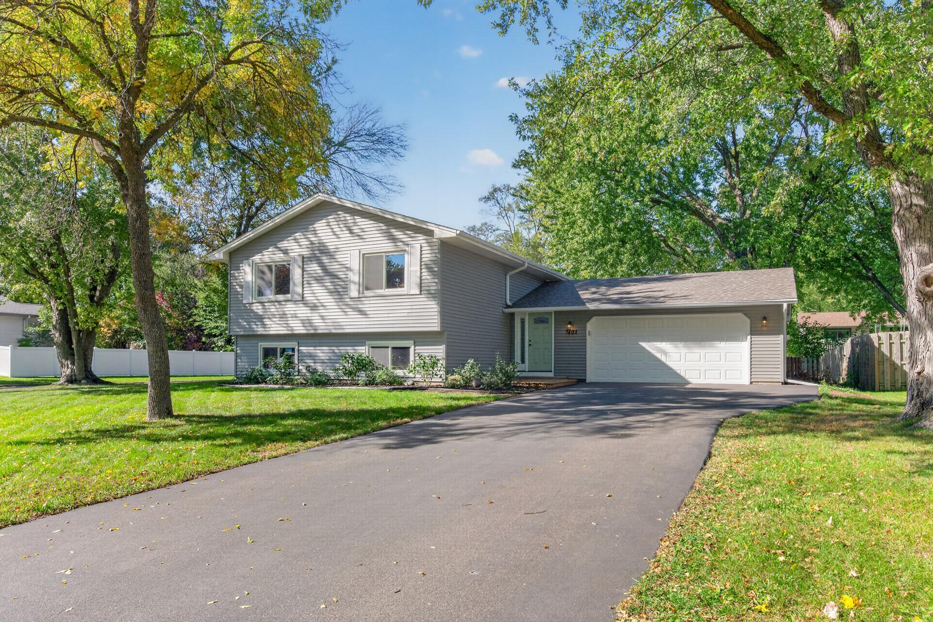 View of Single Family at 7401 James Avenue, Brooklyn Park - Mike Wilen | Minnesota Team Real Estate