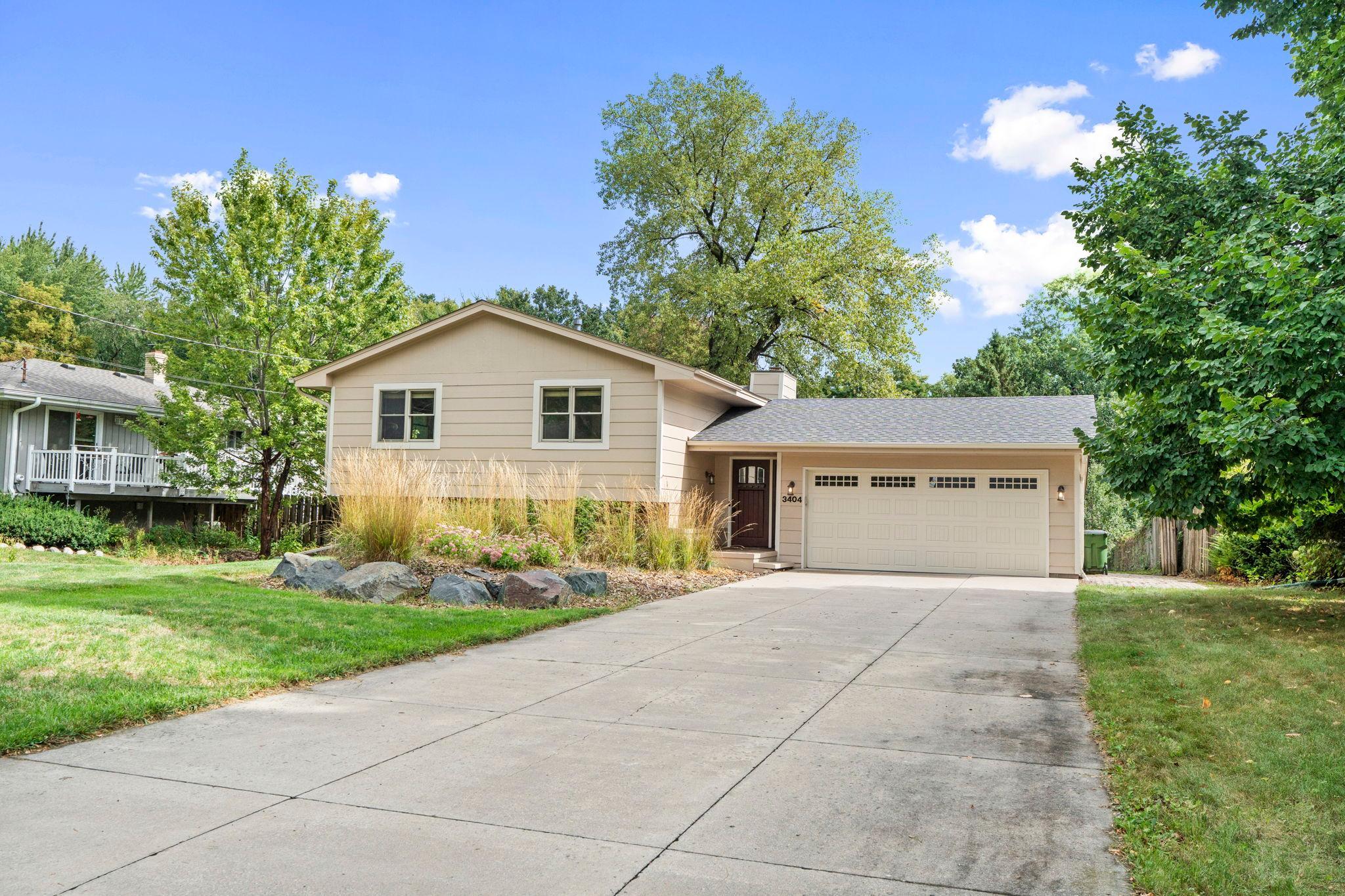 View of Residential at 3404 Owasso Street, Shoreview MN 55126, Shoreview (3 of 35) - Mike Wilen | Minnesota Team Real Estate