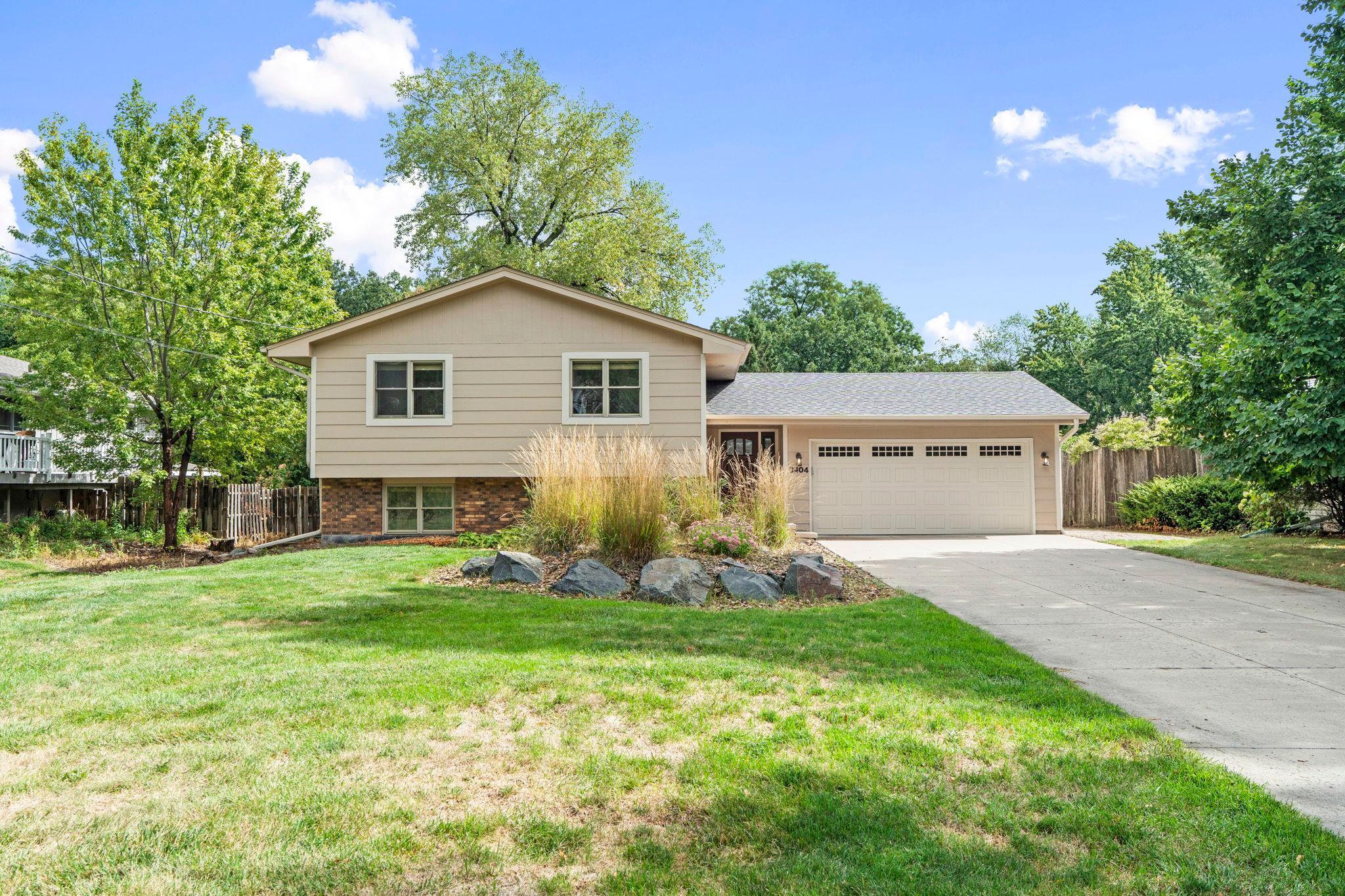 View of Residential at 3404 Owasso Street, Shoreview MN 55126, Shoreview (2 of 35) - Mike Wilen | Minnesota Team Real Estate