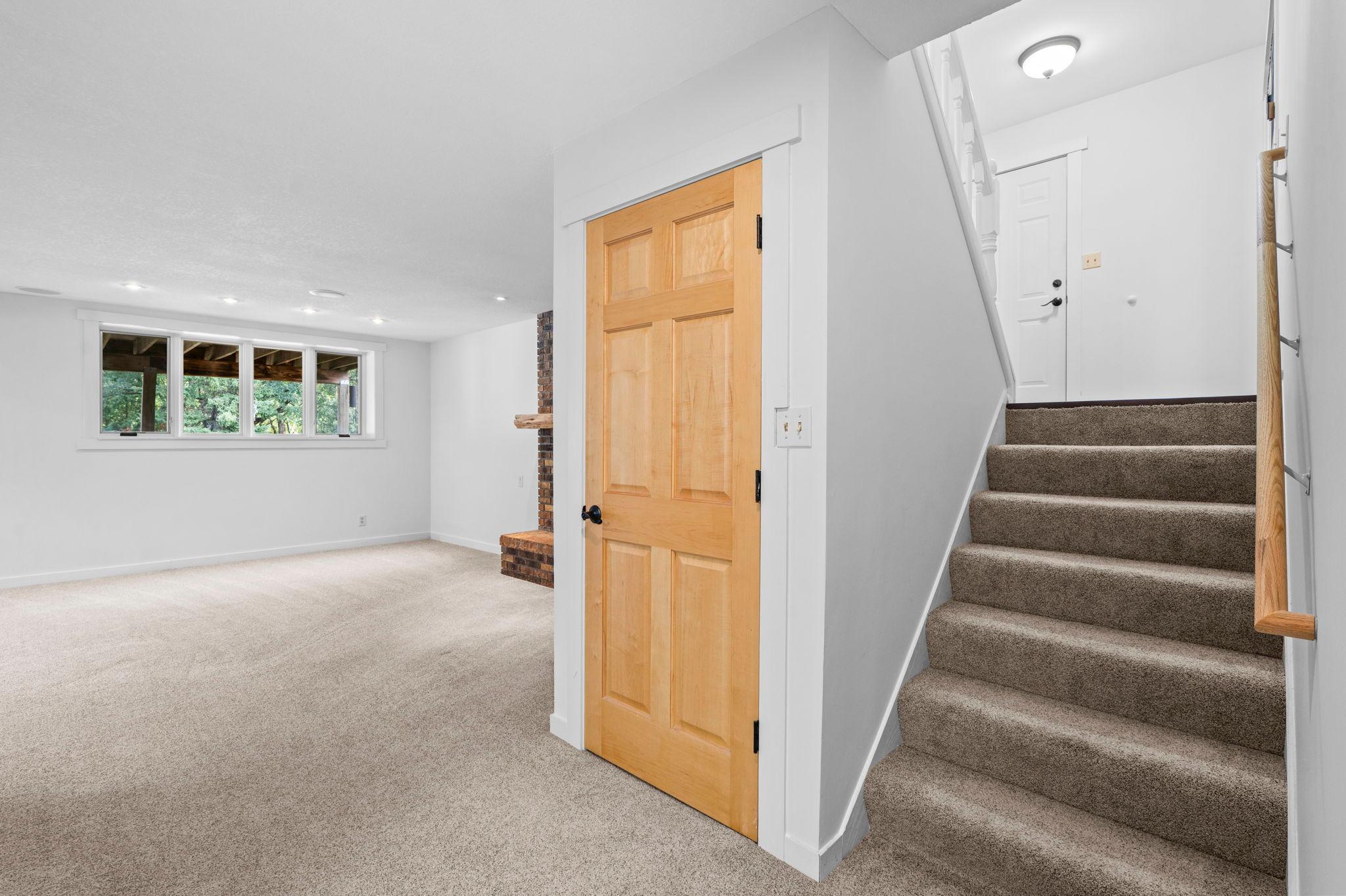 View of Residential at 3404 Owasso Street, Shoreview MN 55126, Shoreview (34 of 35) - Mike Wilen | Minnesota Team Real Estate
