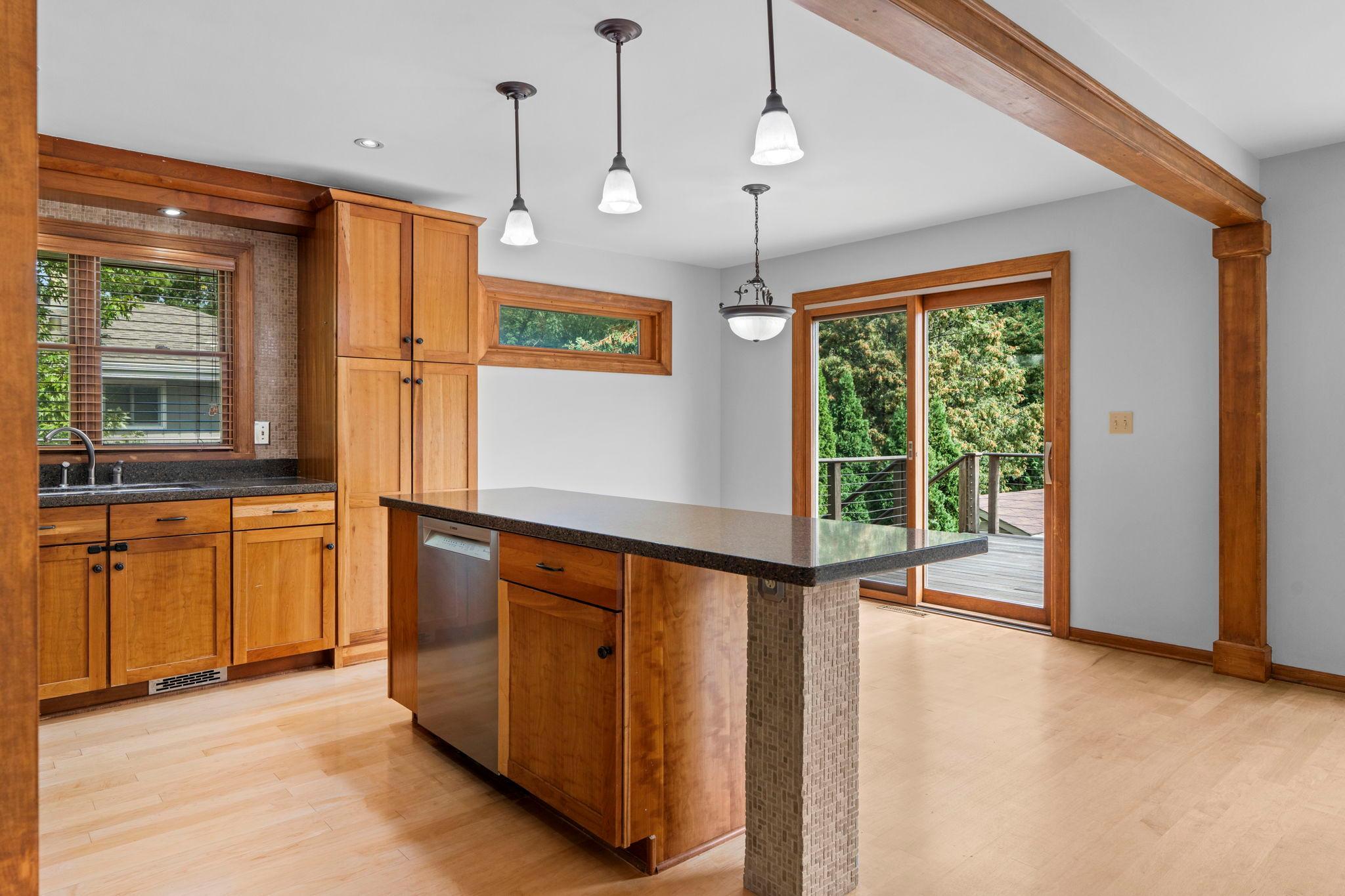 View of Residential at 3404 Owasso Street, Shoreview MN 55126, Shoreview (24 of 35) - Mike Wilen | Minnesota Team Real Estate