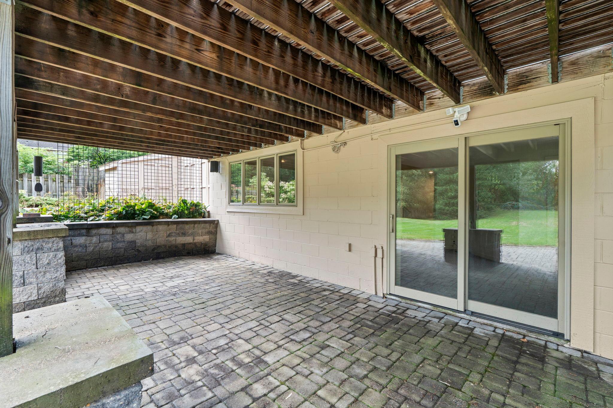 View of Residential at 3404 Owasso Street, Shoreview MN 55126, Shoreview (56 of 77) - Mike Wilen | Minnesota Team Real Estate
