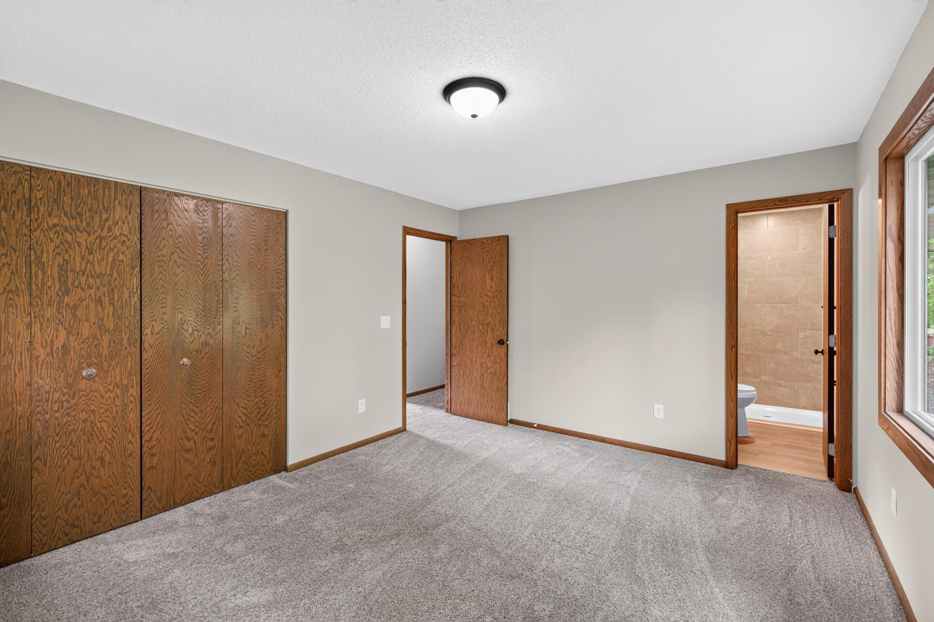 View of Residential at 18212 Ginavale Lane, Eden Prairie MN 55346, Eden Prairie (18 of 39) - Mike Wilen | Minnesota Team Real Estate