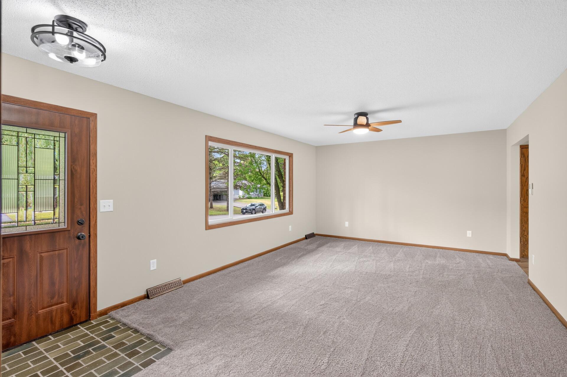 View of Residential at 18212 Ginavale Lane, Eden Prairie MN 55346, Eden Prairie (5 of 39) - Mike Wilen | Minnesota Team Real Estate
