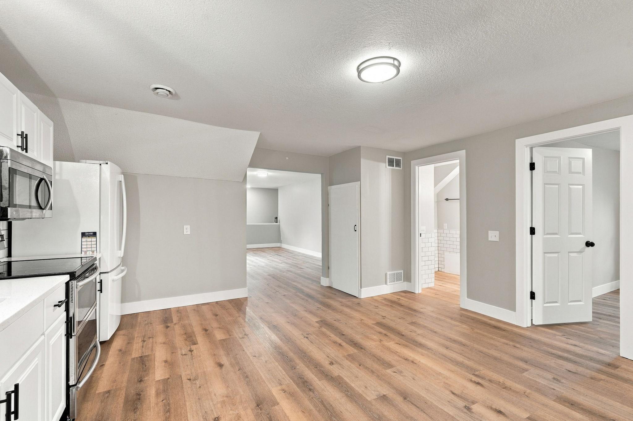 View of Residential Income at 3813 Brunswick Avenue, Saint Louis Park MN 55416, Saint Louis Park (3 of 33) - Mike Wilen | Minnesota Team Real Estate