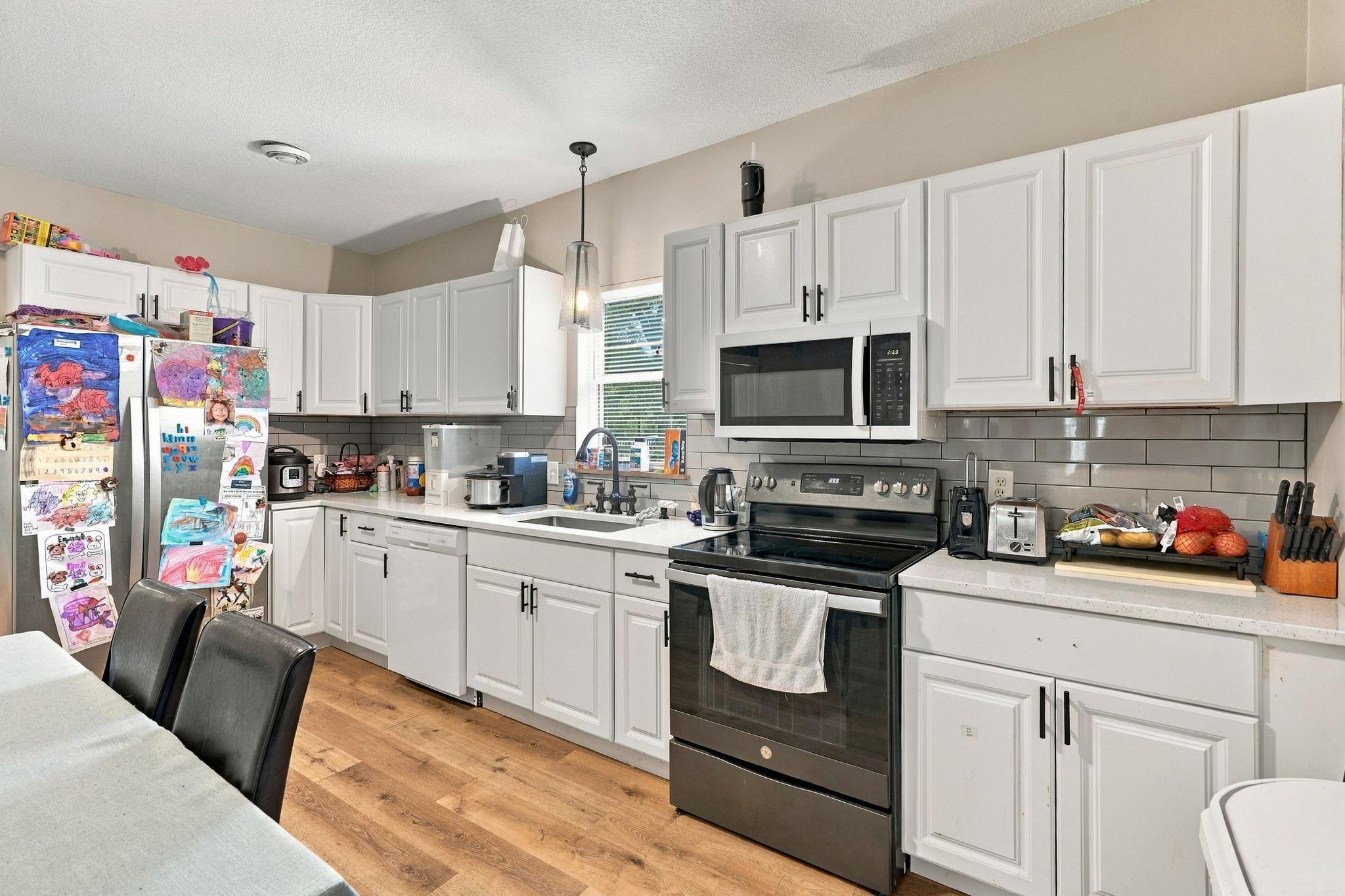 View of Residential Income at 3813 Brunswick Avenue, Saint Louis Park MN 55416, Saint Louis Park (20 of 33) - Mike Wilen | Minnesota Team Real Estate