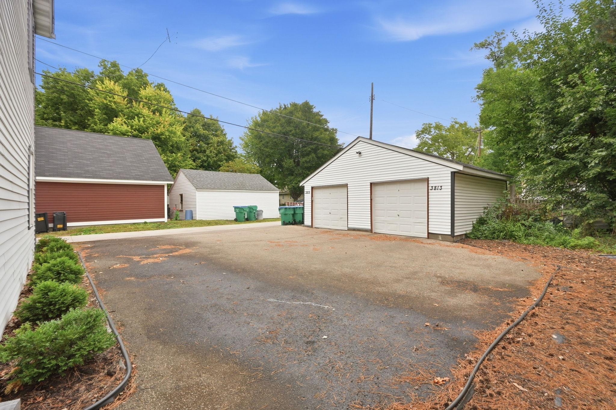 View of Residential Income at 3813 Brunswick Avenue, Saint Louis Park MN 55416, Saint Louis Park (29 of 33) - Mike Wilen | Minnesota Team Real Estate