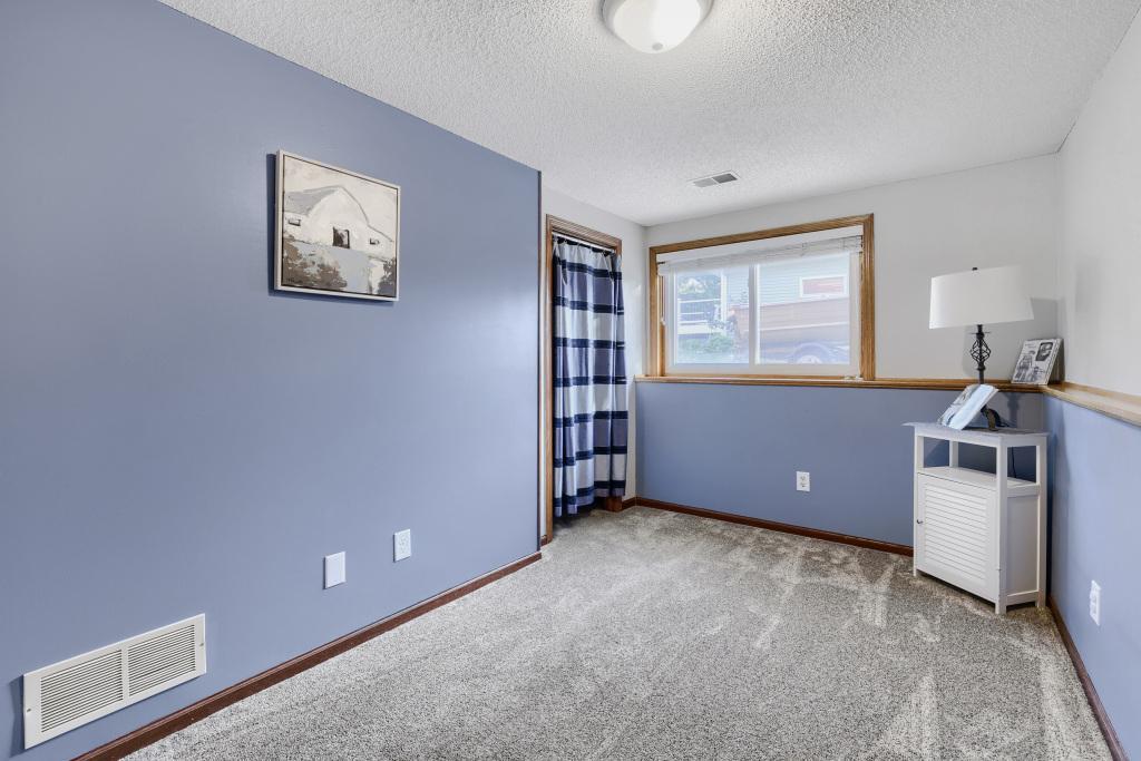 View of Residential at 6078 Kalland Drive, Albertville MN 55301, Albertville (14 of 20) - Mike Wilen | Minnesota Team Real Estate