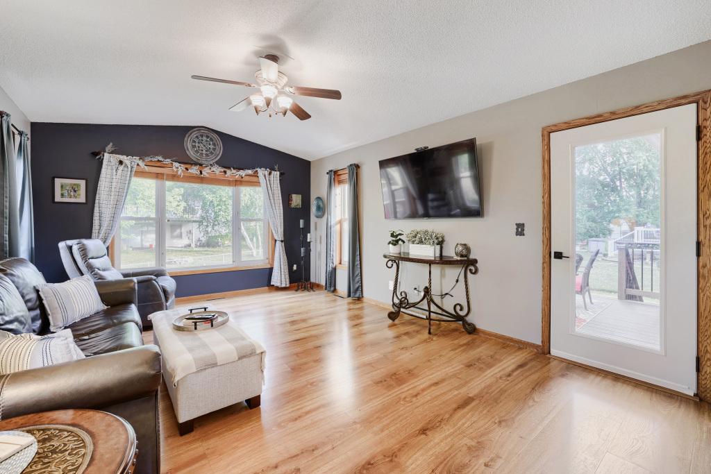 View of Residential at 6078 Kalland Drive, Albertville MN 55301, Albertville (8 of 20) - Mike Wilen | Minnesota Team Real Estate