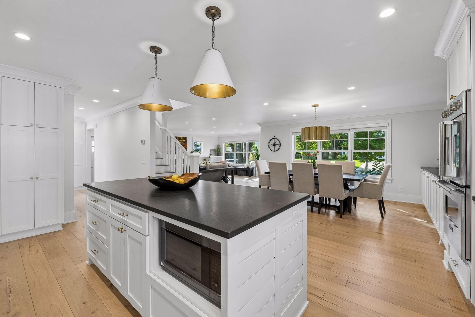 View of Residential at 5913 Wooddale Avenue, Edina MN 55424, Edina (12 of 47) - Mike Wilen | Minnesota Team Real Estate