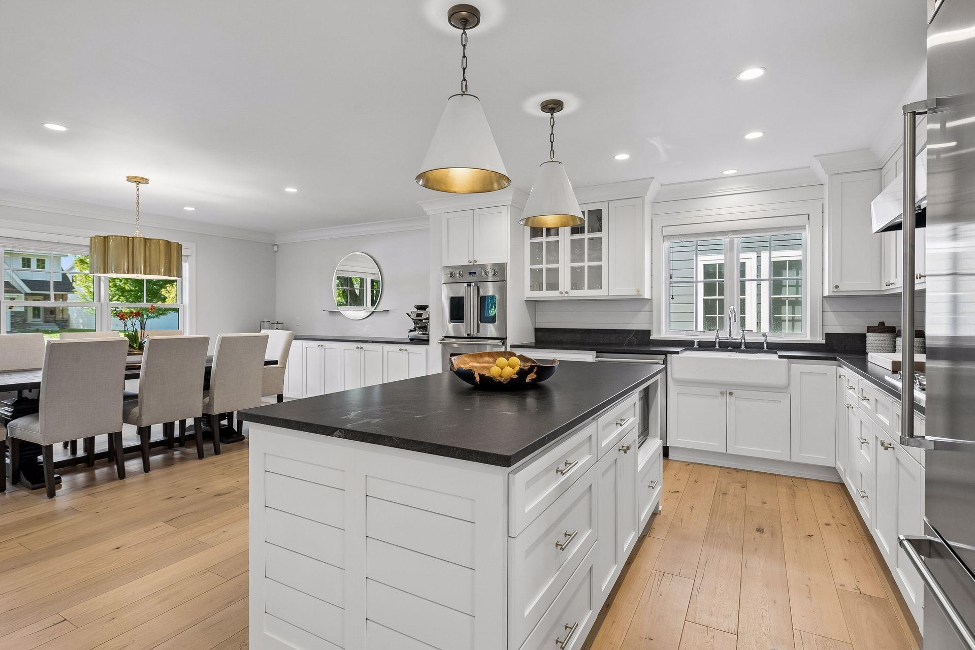 View of Residential at 5913 Wooddale Avenue, Edina MN 55424, Edina (11 of 47) - Mike Wilen | Minnesota Team Real Estate