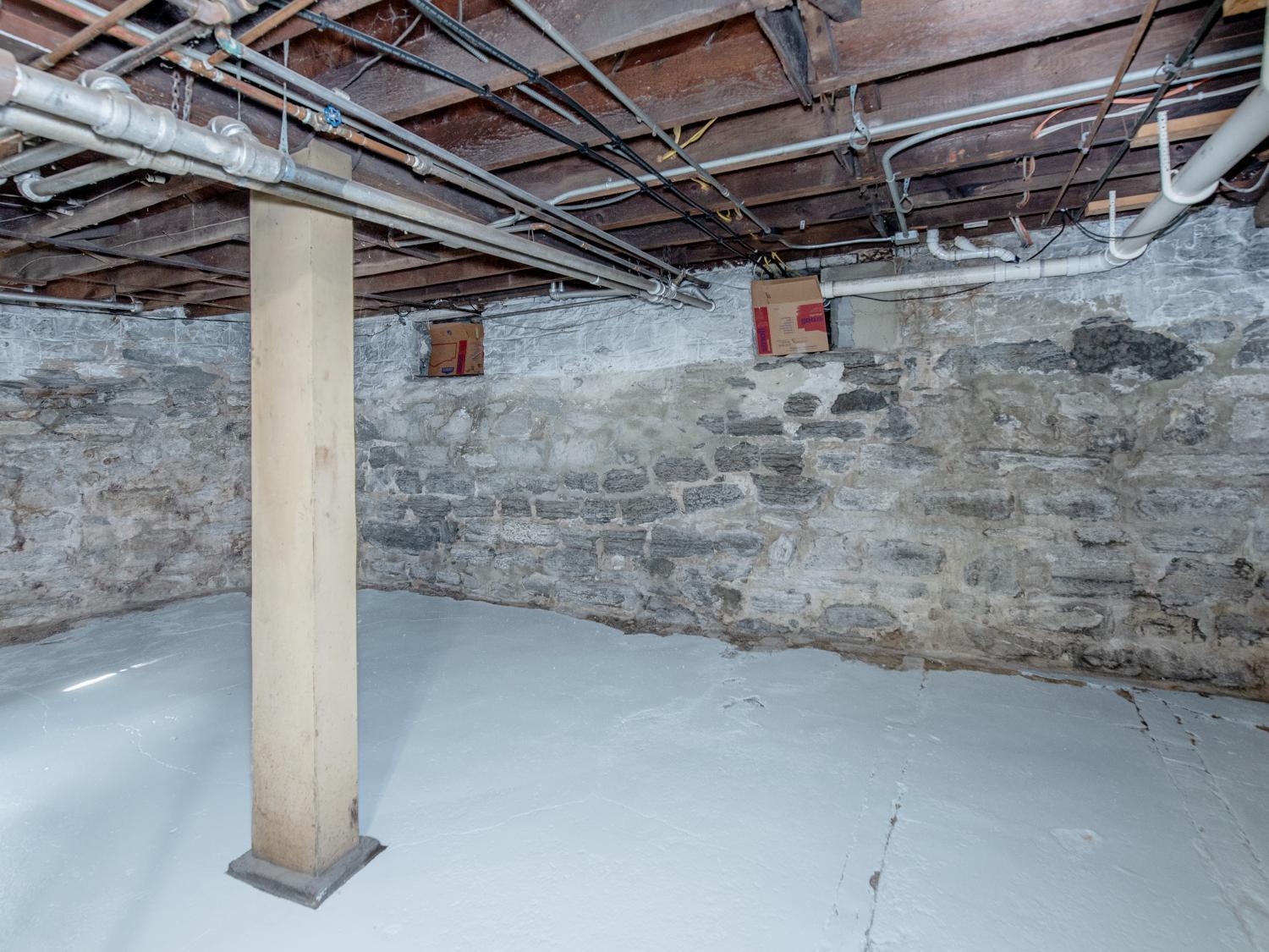 View of Residential at 92 Orlin Avenue, Minneapolis MN 55414, Minneapolis (21 of 29) - Mike Wilen | Minnesota Team Real Estate