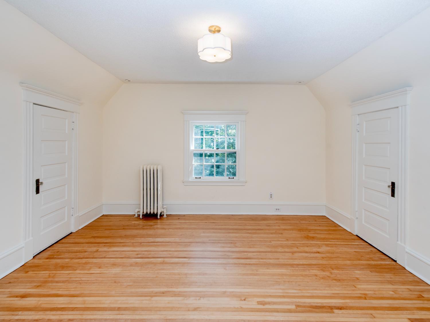 View of Residential at 92 Orlin Avenue, Minneapolis MN 55414, Minneapolis (17 of 29) - Mike Wilen | Minnesota Team Real Estate