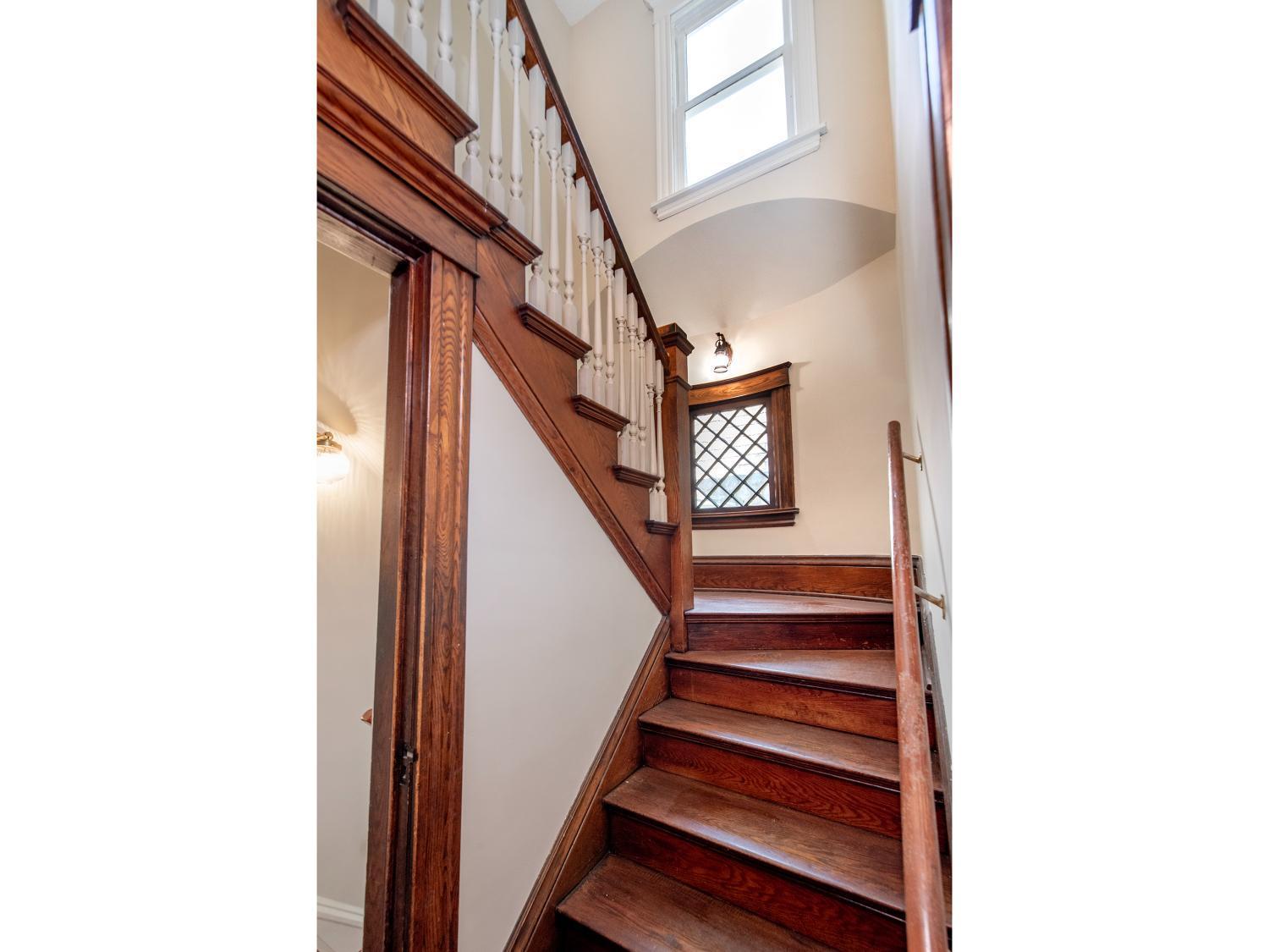 View of Residential at 92 Orlin Avenue, Minneapolis MN 55414, Minneapolis (14 of 29) - Mike Wilen | Minnesota Team Real Estate