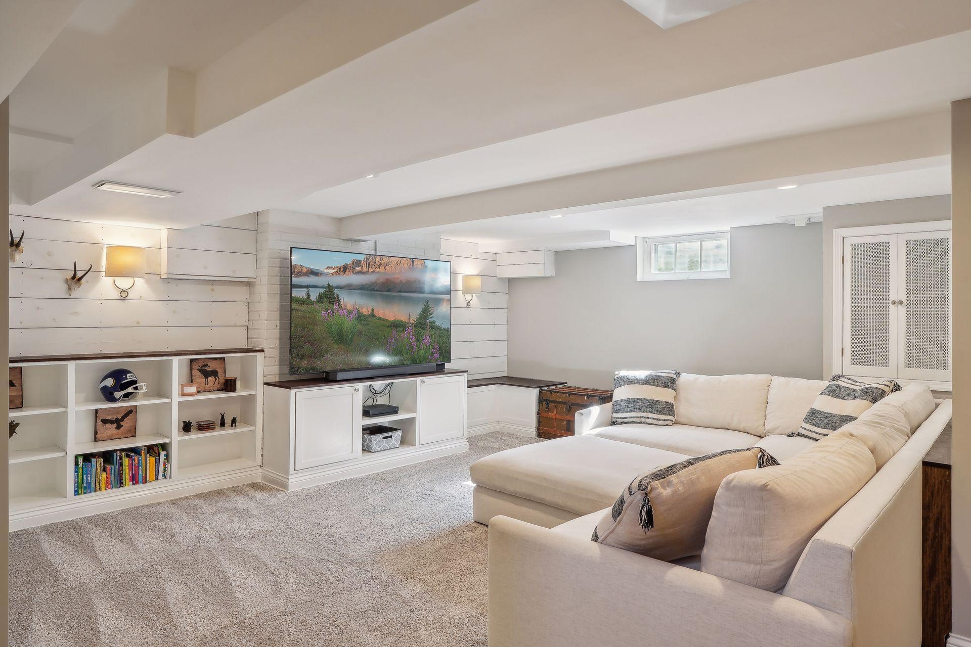 View of Residential at 5616 Upton Avenue, Minneapolis MN 55410, Minneapolis (21 of 35) - Mike Wilen | Minnesota Team Real Estate