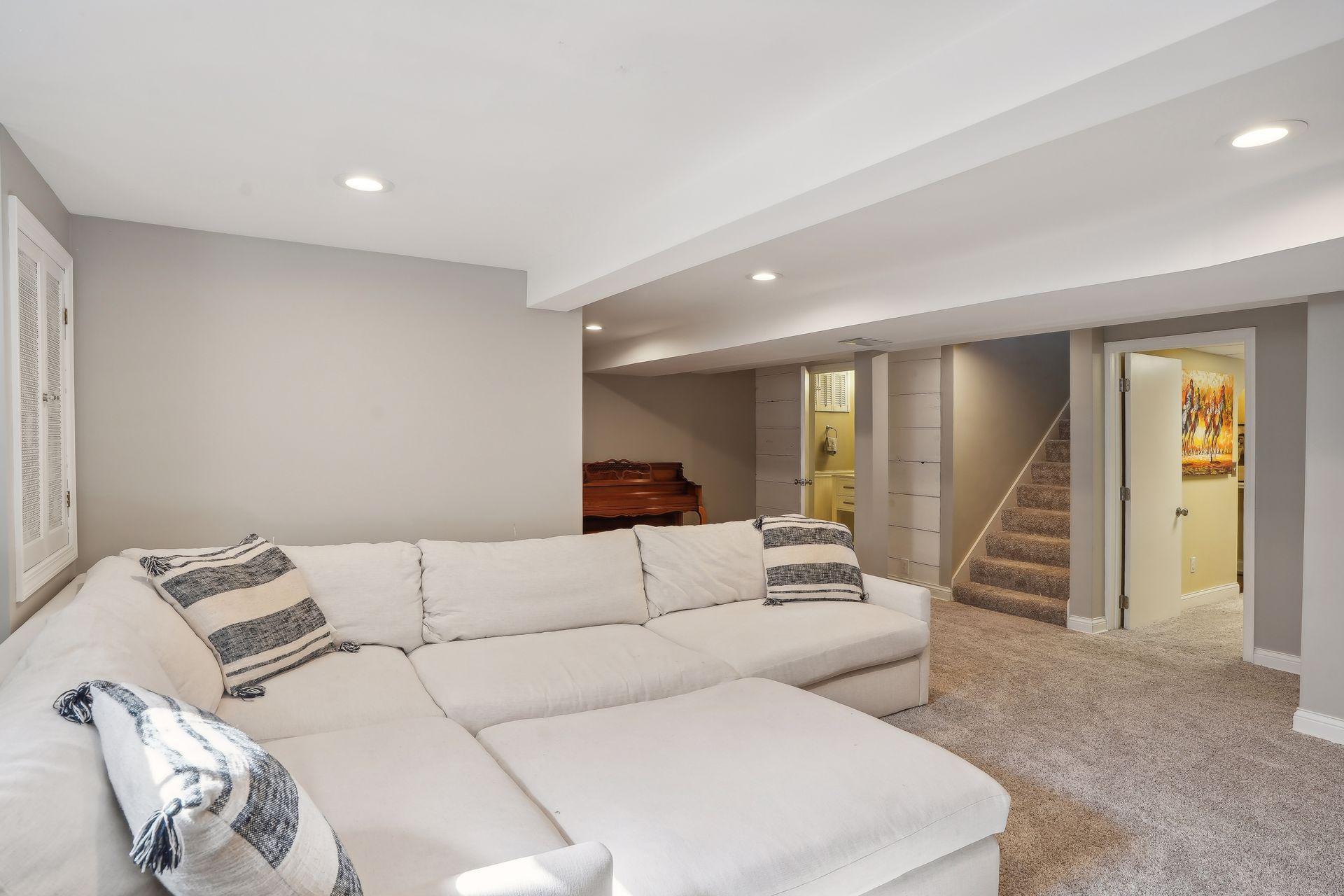 View of Residential at 5616 Upton Avenue, Minneapolis MN 55410, Minneapolis (22 of 35) - Mike Wilen | Minnesota Team Real Estate