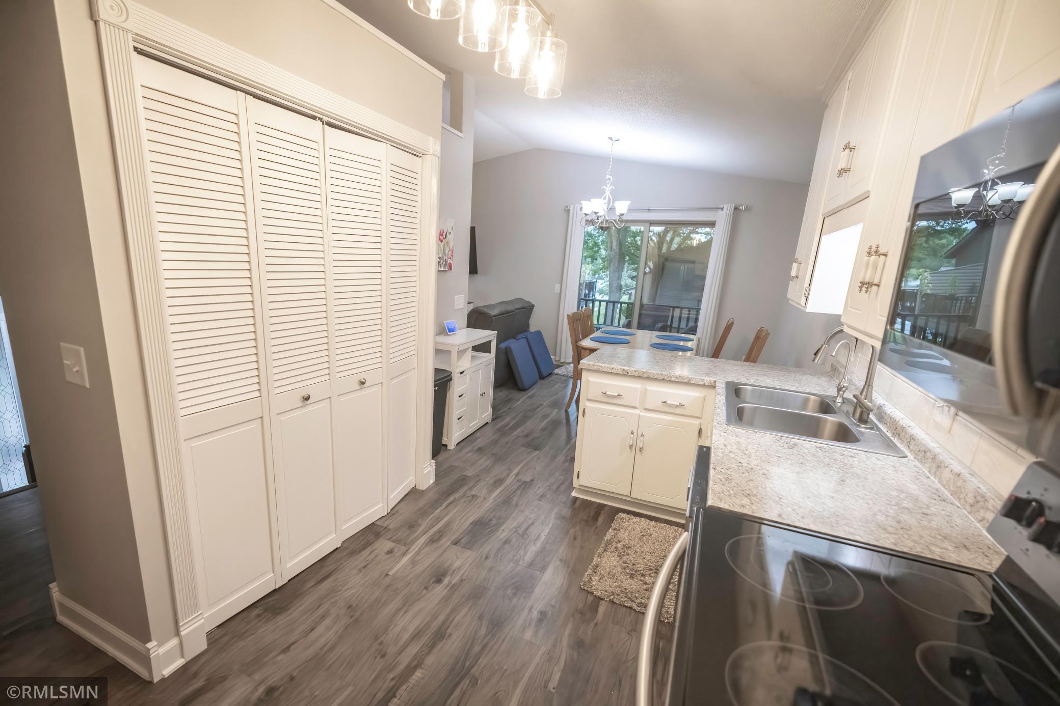 View of Residential at 5107 148th Street, Apple Valley MN 55124, Apple Valley (14 of 29) - Mike Wilen | Minnesota Team Real Estate