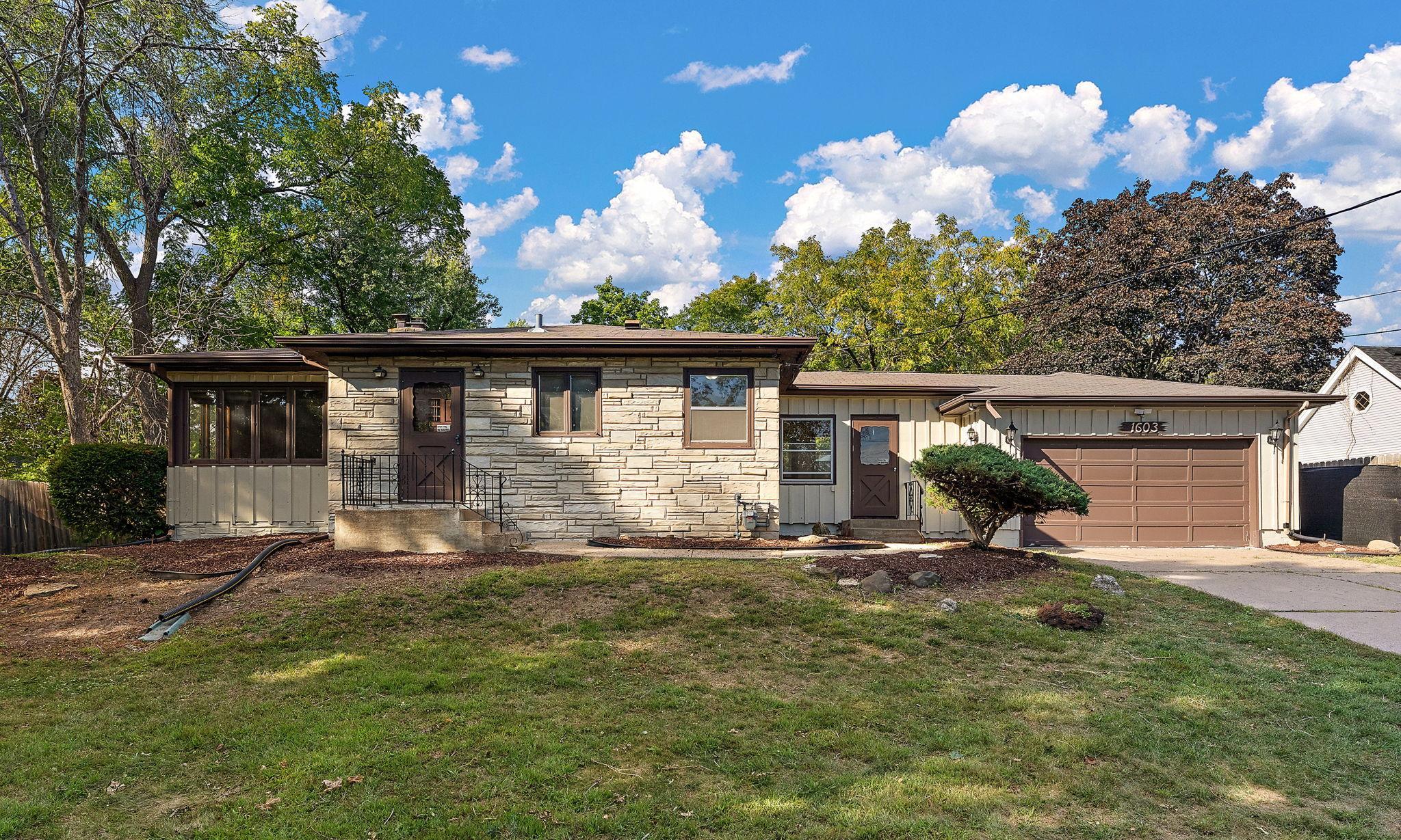 View of Residential at 1603 Frost Avenue, Maplewood MN 55109, Maplewood (29 of 29) - Mike Wilen | Minnesota Team Real Estate
