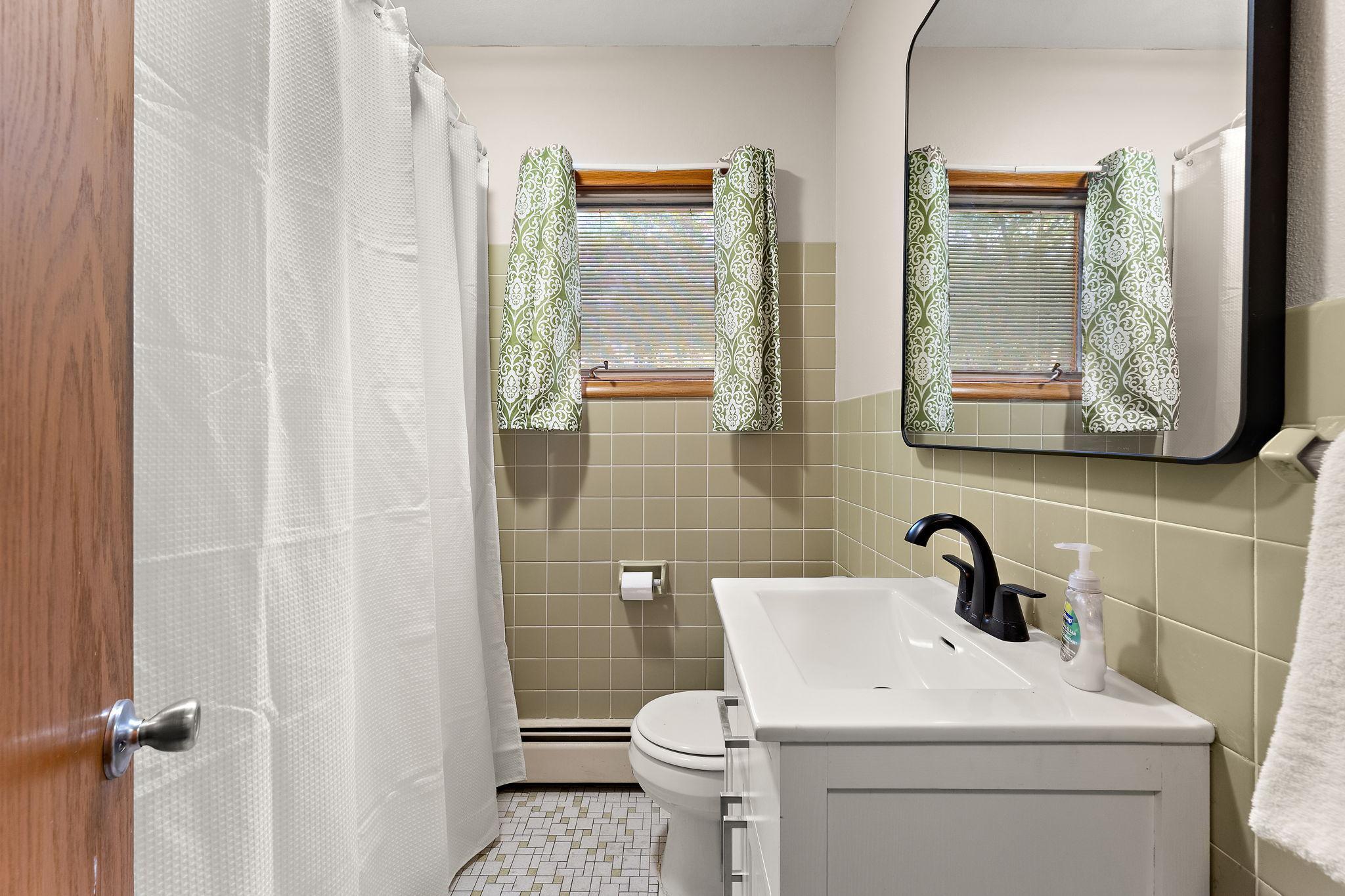 View of Residential at 1603 Frost Avenue, Maplewood MN 55109, Maplewood (13 of 29) - Mike Wilen | Minnesota Team Real Estate