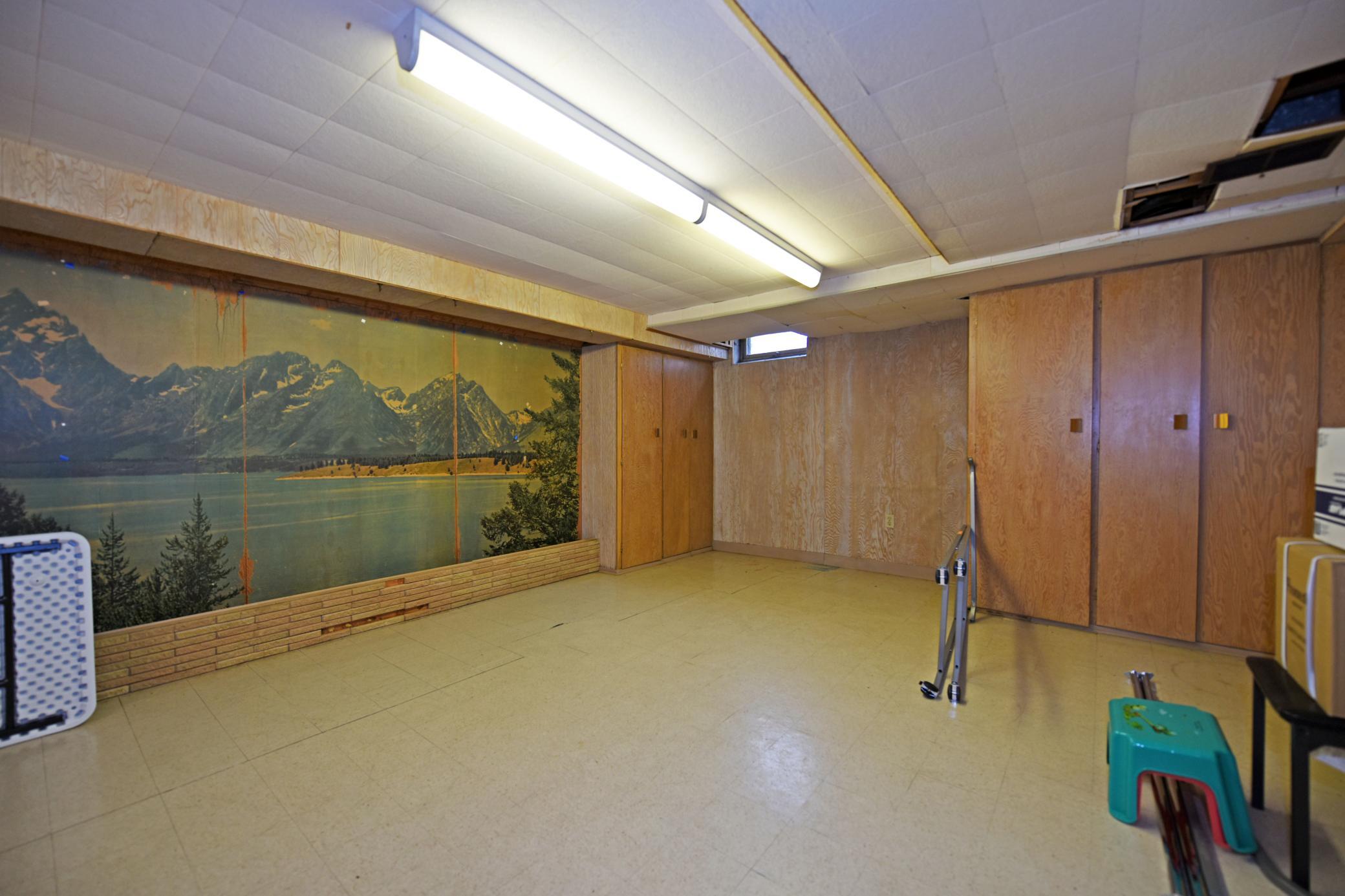 View of Residential at 729 Rose Avenue, Saint Paul MN 55106, Saint Paul (18 of 32) - Mike Wilen | Minnesota Team Real Estate