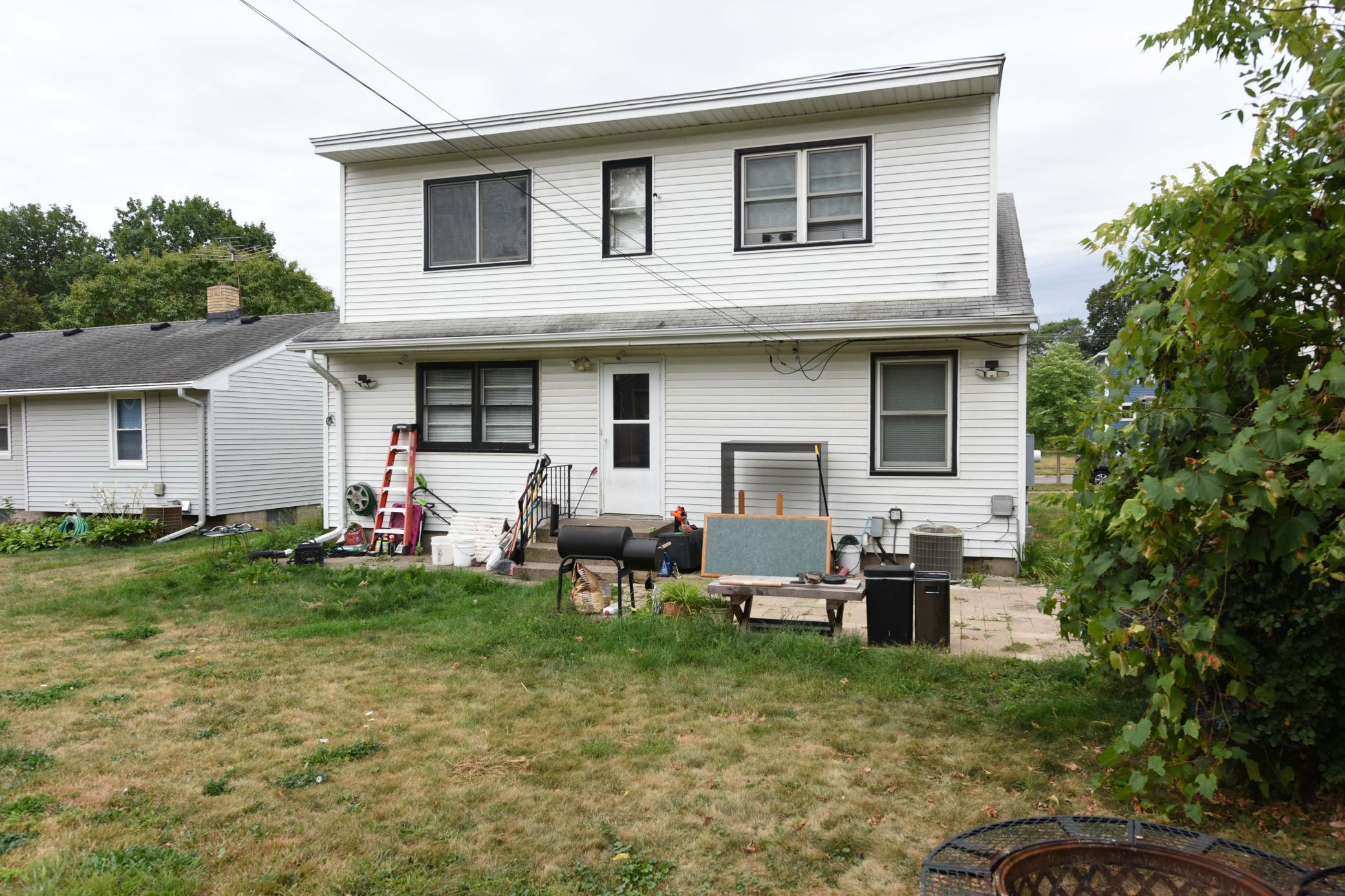 View of Residential at 729 Rose Avenue, Saint Paul MN 55106, Saint Paul (21 of 32) - Mike Wilen | Minnesota Team Real Estate