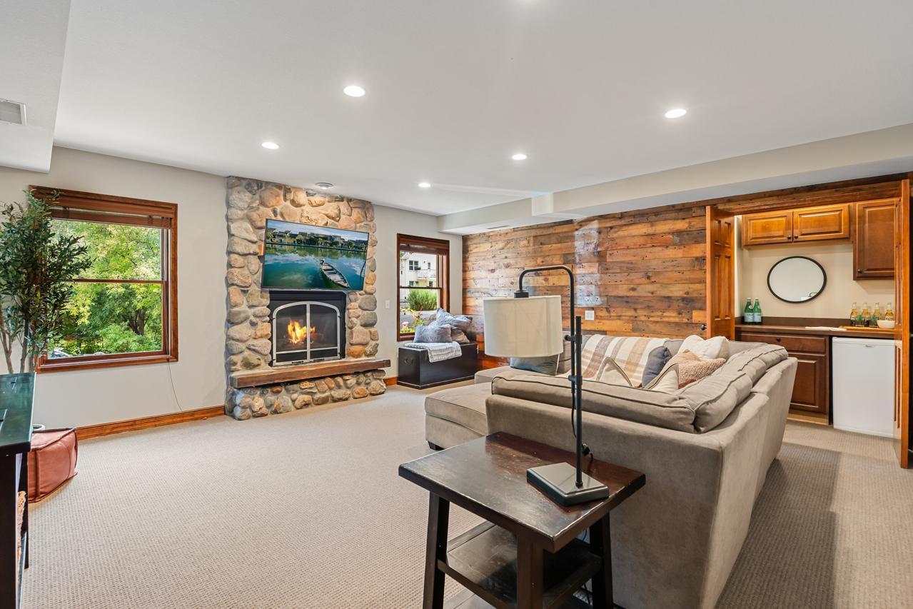 View of Residential at 126 Courtland Street, Excelsior MN 55331, Excelsior (17 of 27) - Mike Wilen | Minnesota Team Real Estate