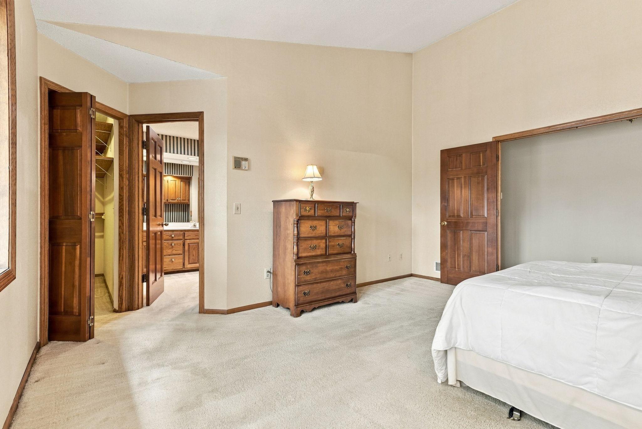 View of Residential at 1053 Royal Court, Shoreview MN 55126, Shoreview (27 of 42) - Mike Wilen | Minnesota Team Real Estate