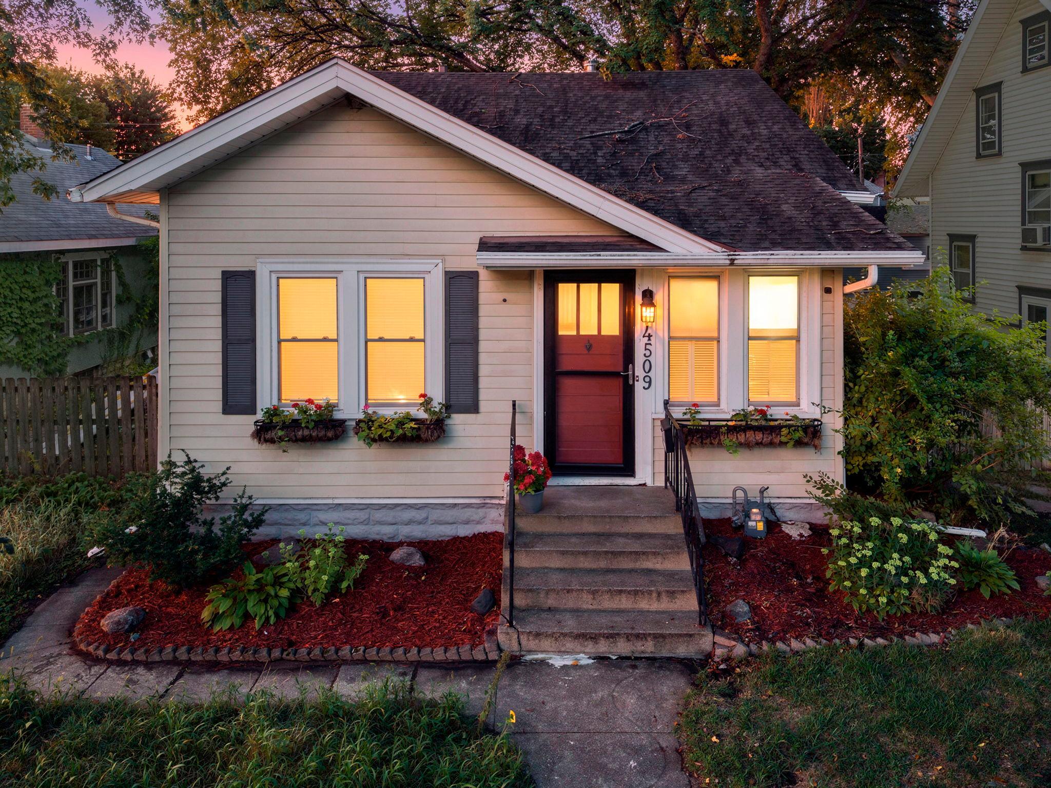 View of Single Family at 4509 1st Avenue, Minneapolis - Mike Wilen | Minnesota Team Real Estate