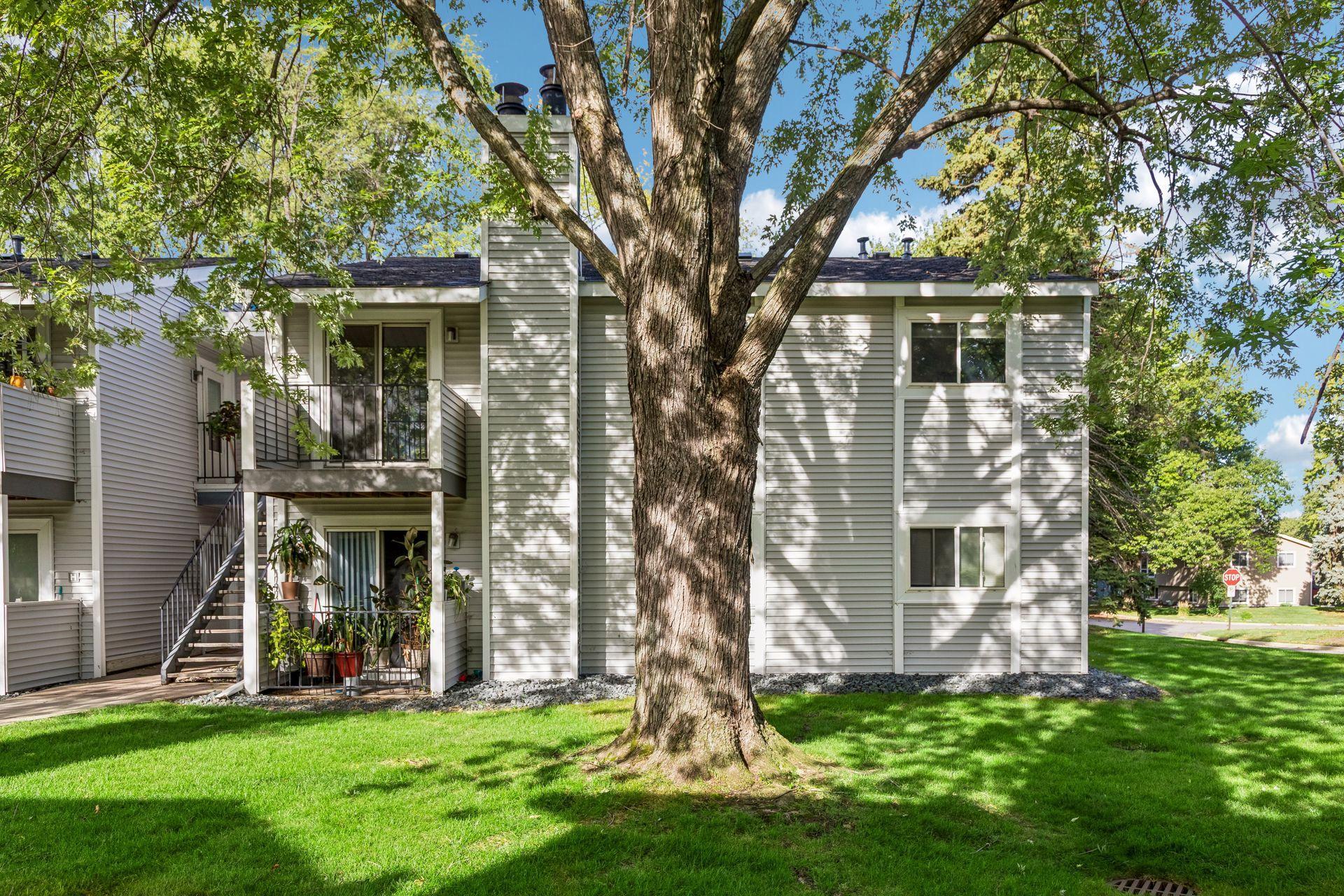 View of Residential at 1728 Pleasant Street #E, Lauderdale MN 55113, Lauderdale (26 of 27) - Mike Wilen | Minnesota Team Real Estate