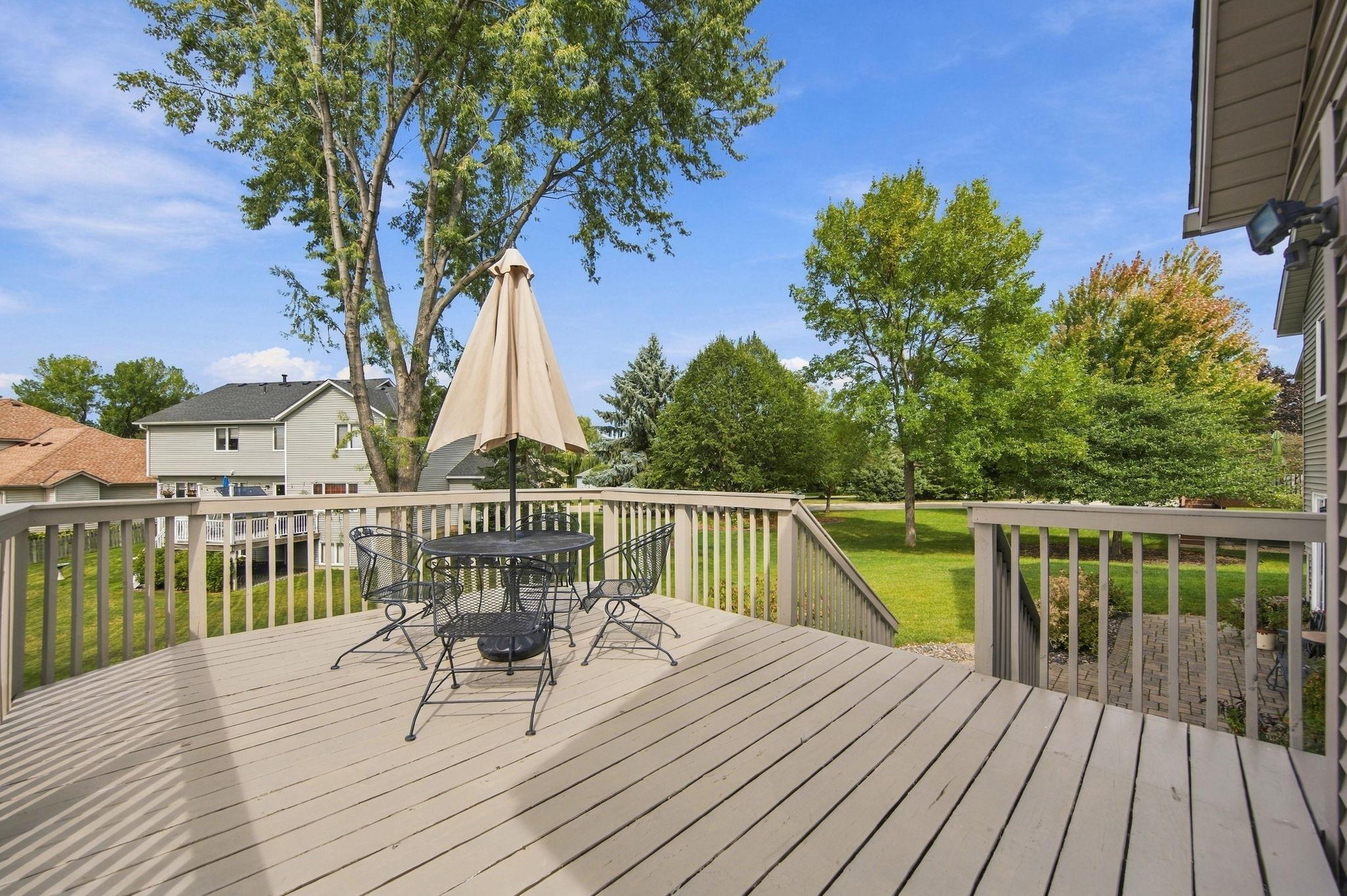 View of Residential at 3875 Walnut Grove Lane, Plymouth MN 55446, Plymouth (33 of 37) - Mike Wilen | Minnesota Team Real Estate