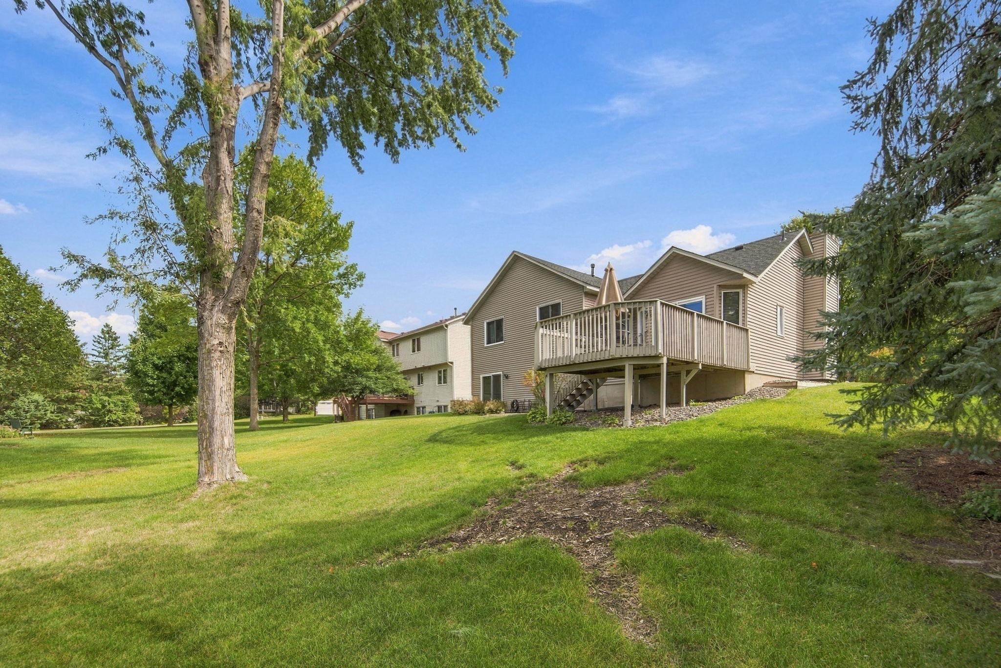 View of Residential at 3875 Walnut Grove Lane, Plymouth MN 55446, Plymouth (29 of 37) - Mike Wilen | Minnesota Team Real Estate