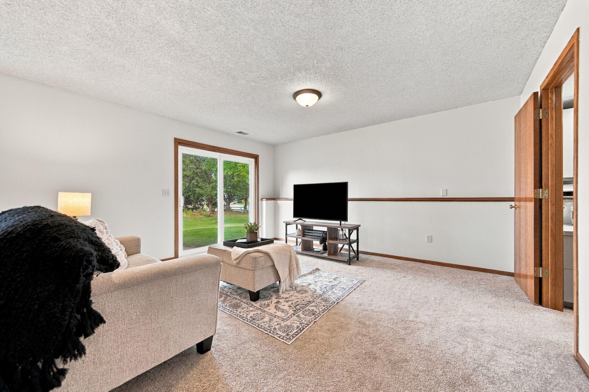 View of Residential at 3875 Walnut Grove Lane, Plymouth MN 55446, Plymouth (24 of 37) - Mike Wilen | Minnesota Team Real Estate