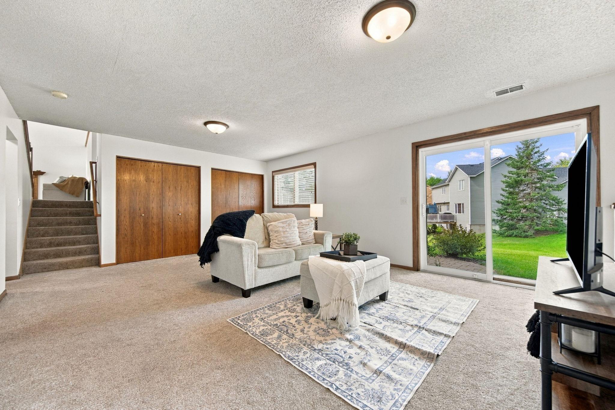 View of Residential at 3875 Walnut Grove Lane, Plymouth MN 55446, Plymouth (23 of 37) - Mike Wilen | Minnesota Team Real Estate