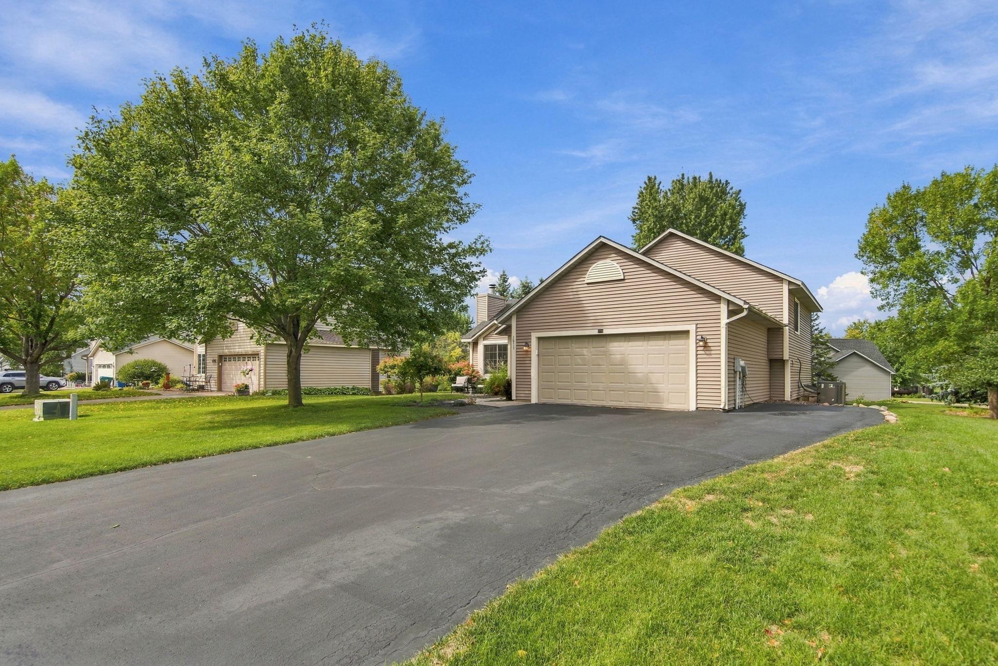 View of Residential at 3875 Walnut Grove Lane, Plymouth MN 55446, Plymouth (2 of 5) - Mike Wilen | Minnesota Team Real Estate