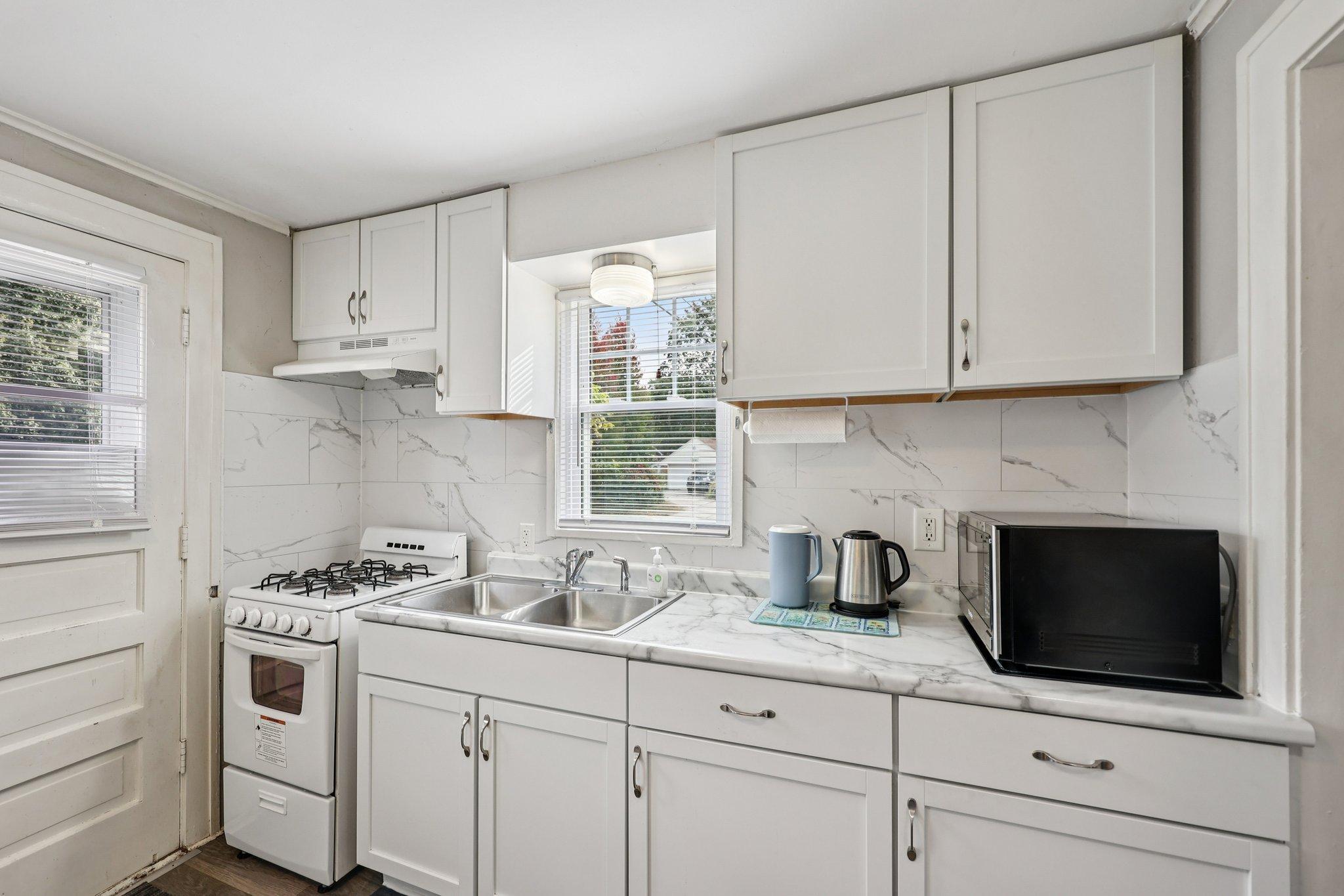 View of Residential at 4000 Sheridan Avenue, Minneapolis MN 55412, Minneapolis (10 of 25) - Mike Wilen | Minnesota Team Real Estate