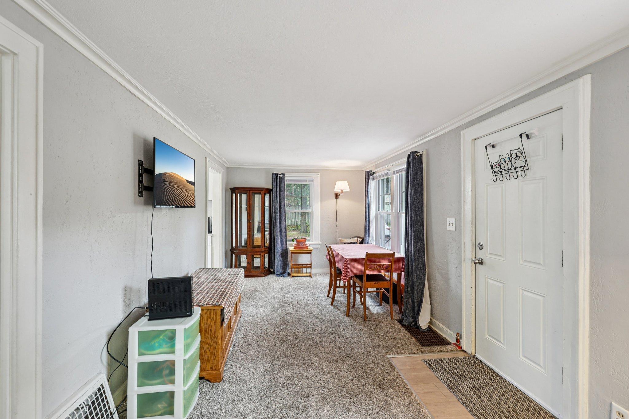 View of Residential at 4000 Sheridan Avenue, Minneapolis MN 55412, Minneapolis (8 of 25) - Mike Wilen | Minnesota Team Real Estate