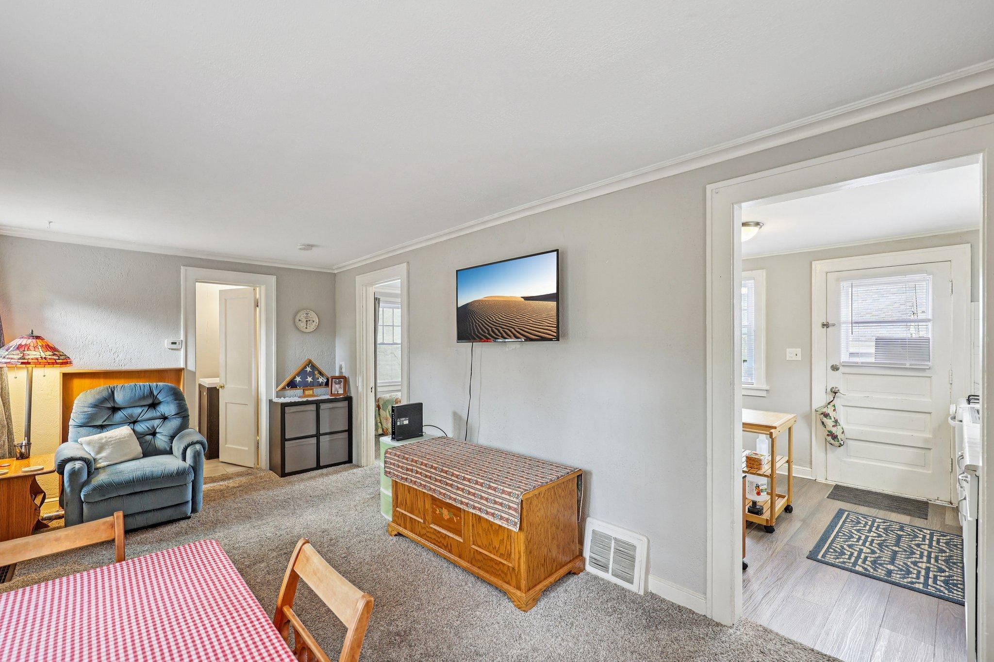 View of Residential at 4000 Sheridan Avenue, Minneapolis MN 55412, Minneapolis (9 of 25) - Mike Wilen | Minnesota Team Real Estate