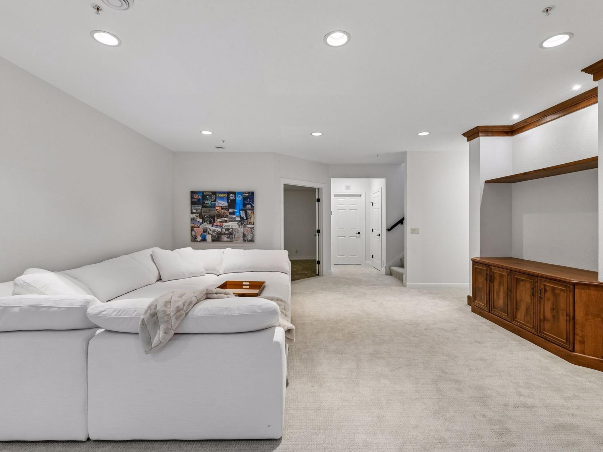 View of Residential at 17530 Sanctuary Drive, Minnetonka MN 55391, Minnetonka (47 of 55) - Mike Wilen | Minnesota Team Real Estate
