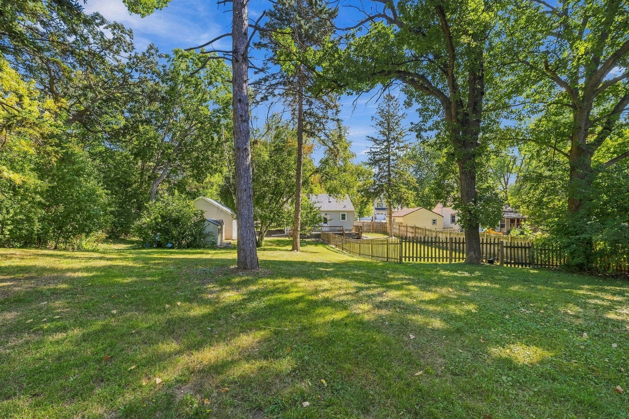 View of Residential at 1805 Oakview Lane, Plymouth MN 55441, Plymouth (34 of 52) - Mike Wilen | Minnesota Team Real Estate