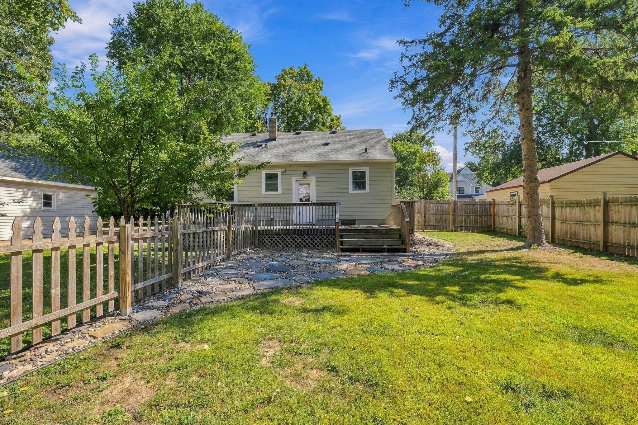 View of Residential at 1805 Oakview Lane, Plymouth MN 55441, Plymouth (32 of 52) - Mike Wilen | Minnesota Team Real Estate