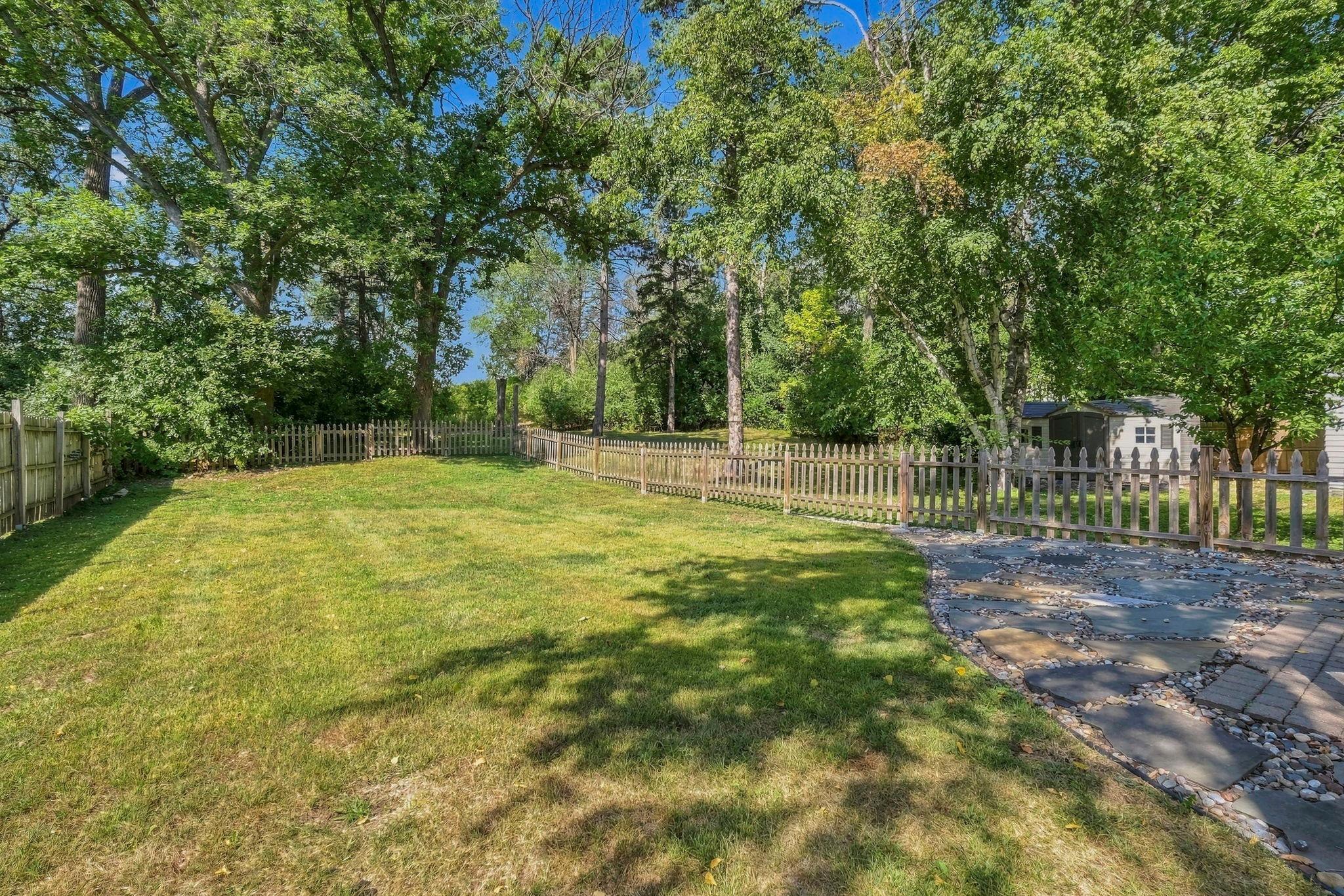 View of Residential at 1805 Oakview Lane, Plymouth MN 55441, Plymouth (31 of 52) - Mike Wilen | Minnesota Team Real Estate