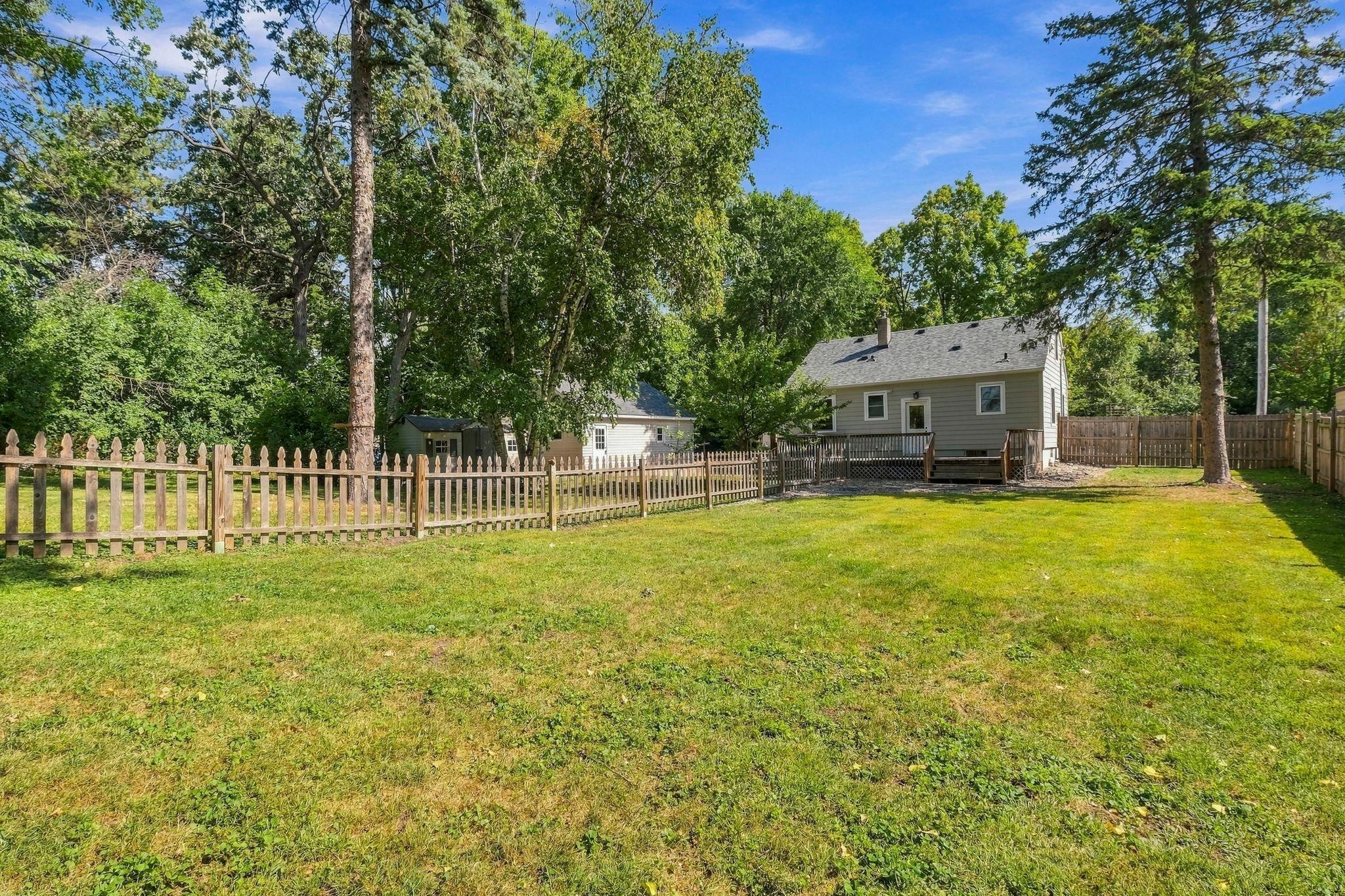 View of Residential at 1805 Oakview Lane, Plymouth MN 55441, Plymouth (30 of 52) - Mike Wilen | Minnesota Team Real Estate