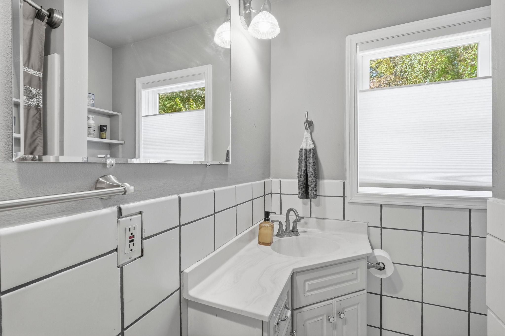 View of Residential at 1805 Oakview Lane, Plymouth MN 55441, Plymouth (13 of 52) - Mike Wilen | Minnesota Team Real Estate