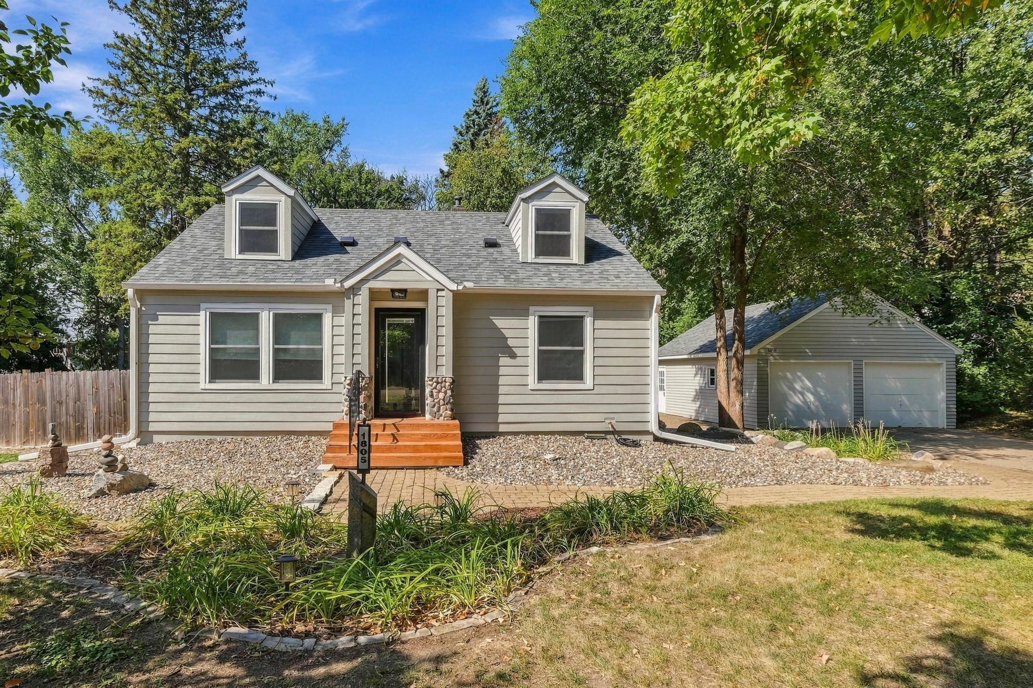 View of Single Family at 1805 Oakview Lane, Plymouth - Mike Wilen | Minnesota Team Real Estate