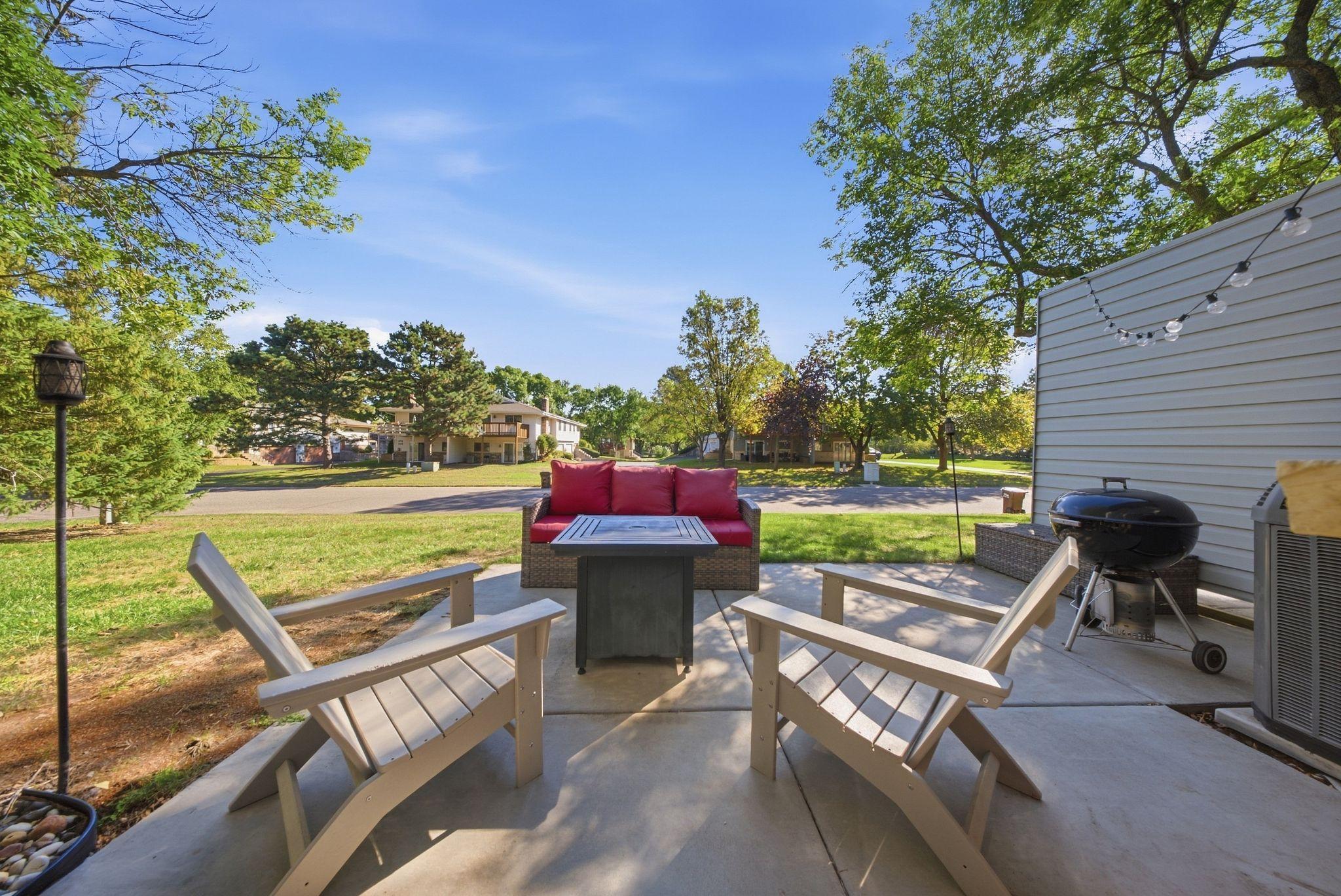 View of Residential at 3610 Avon Court, Woodbury MN 55125, Woodbury (11 of 15) - Mike Wilen | Minnesota Team Real Estate