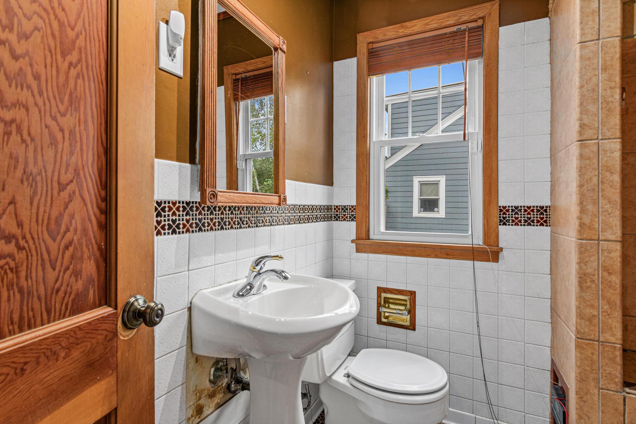 View of Residential at 1639 Chamber Street, Saint Paul MN 55106, Saint Paul (11 of 23) - Mike Wilen | Minnesota Team Real Estate