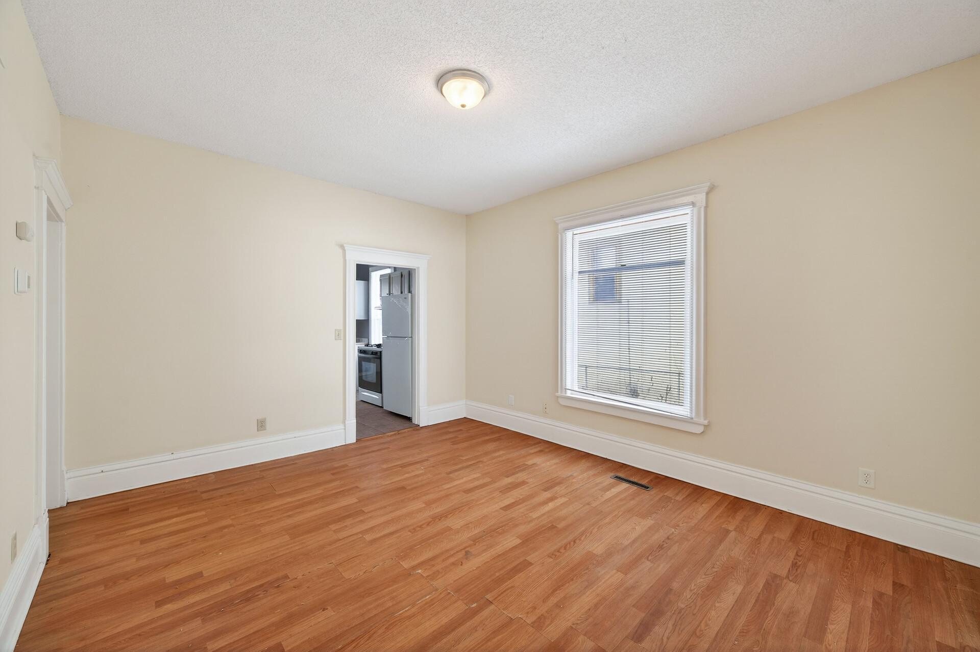 View of Residential Income at 2622 4th Street, Minneapolis MN 55411, Minneapolis (12 of 45) - Mike Wilen | Minnesota Team Real Estate