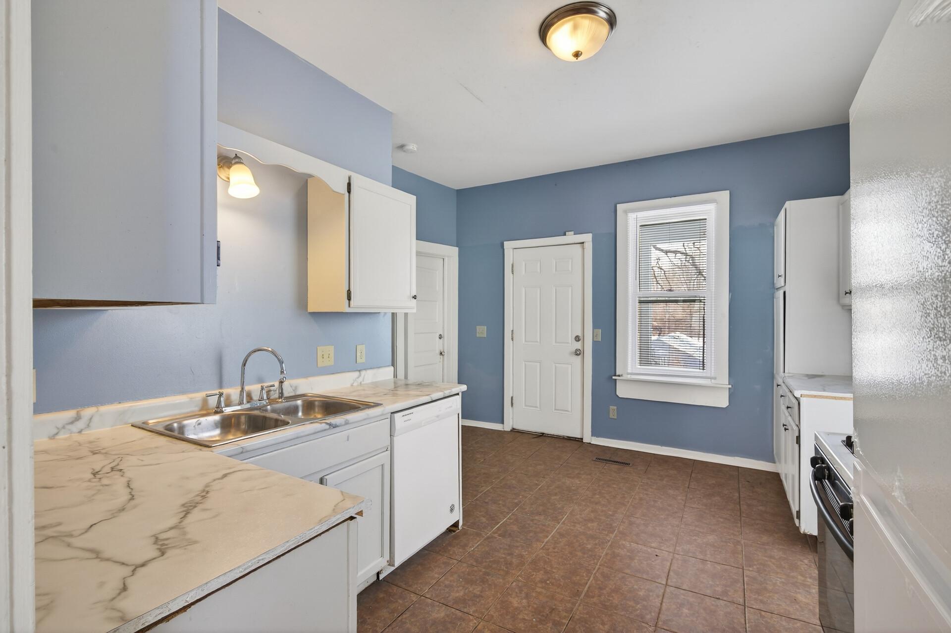 View of Residential Income at 2622 4th Street, Minneapolis MN 55411, Minneapolis (14 of 45) - Mike Wilen | Minnesota Team Real Estate